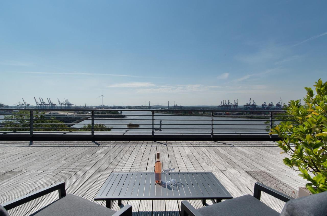 Suite mit Terrasse an der Elbe