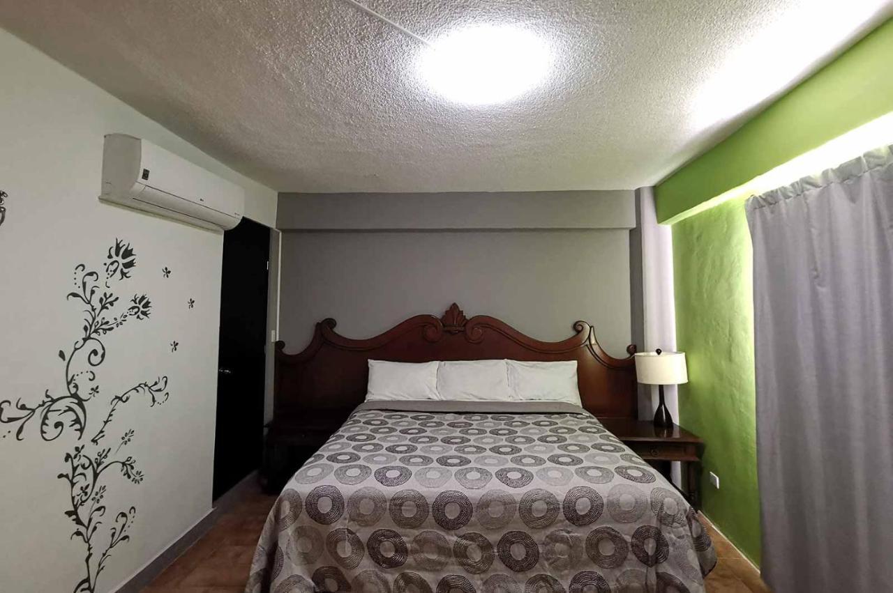 Habitación Selva con cama extragrande
