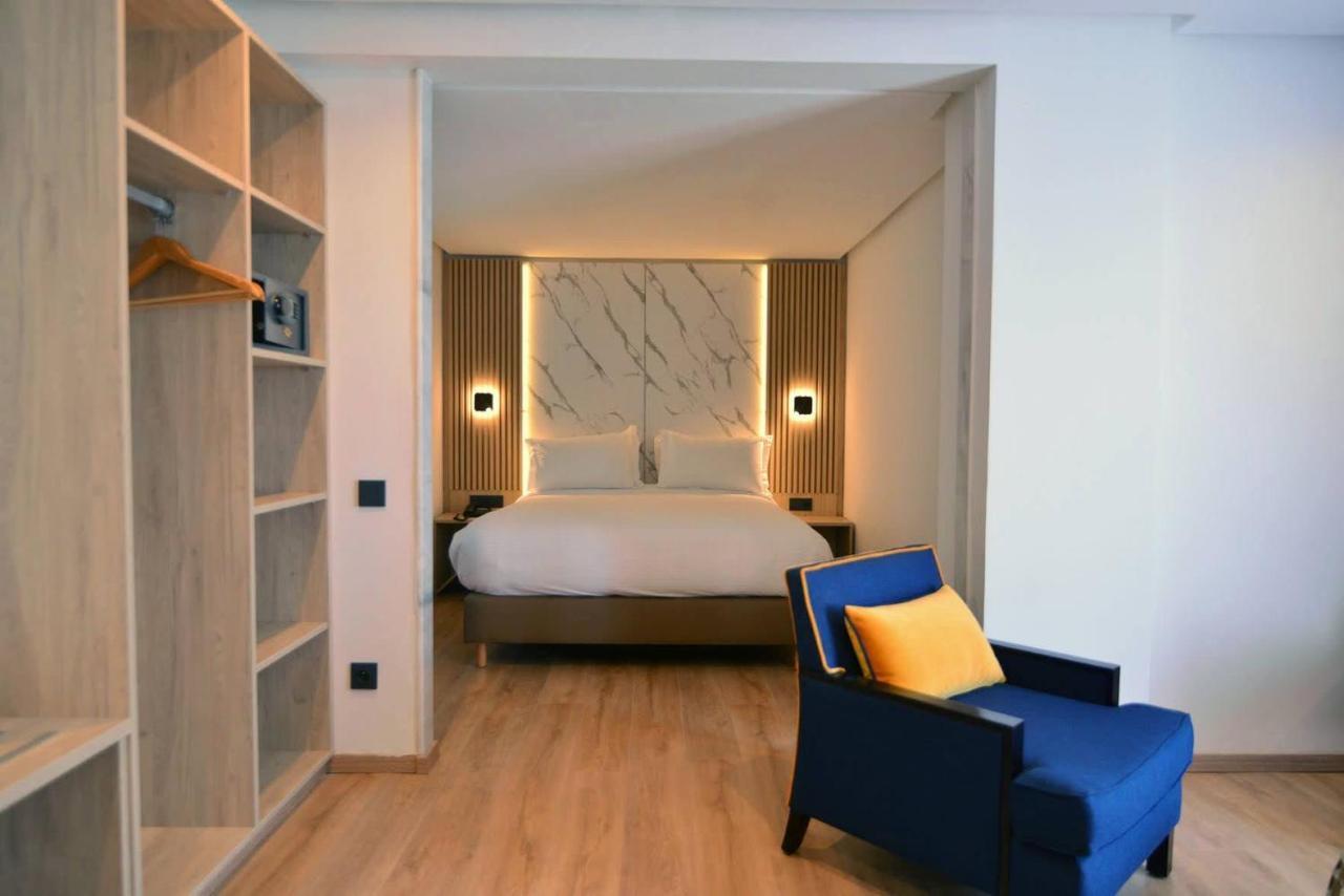 Deluxe Junior Suite,1123224105:JPEG