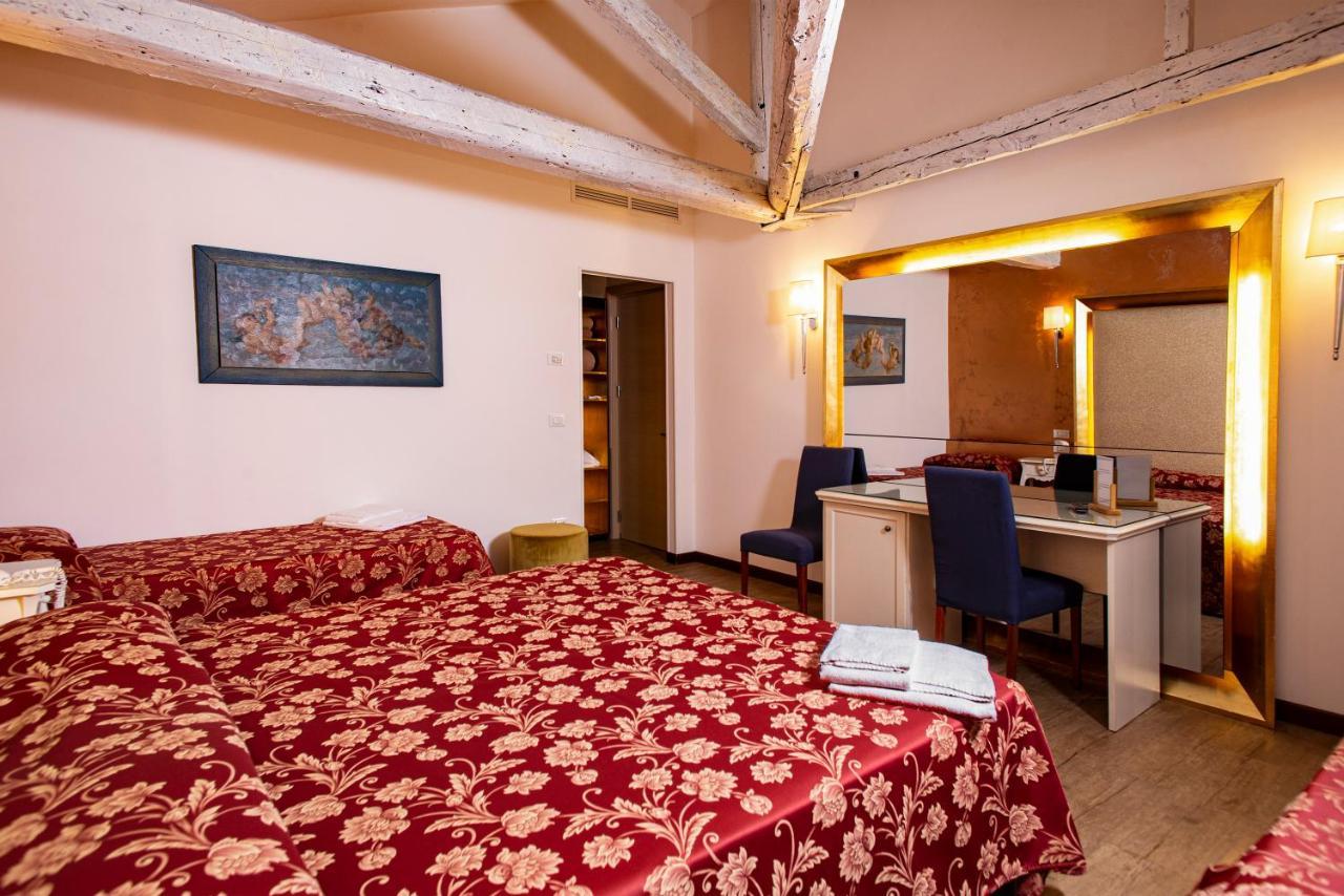 Quarto Quádruplo Deluxe