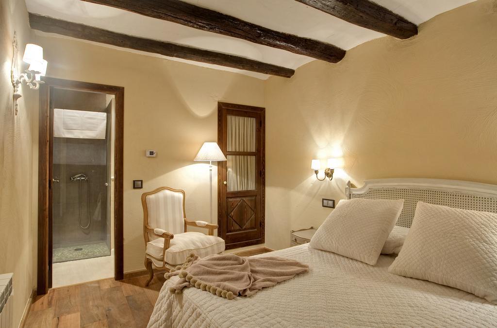 Standard Double Room,116966326:JPEG
