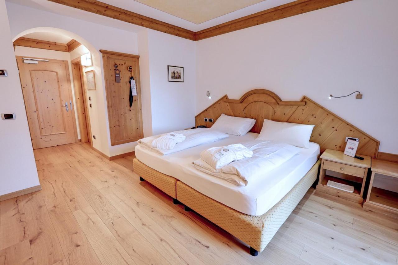 Double or Twin Room,1225635539:JPEG