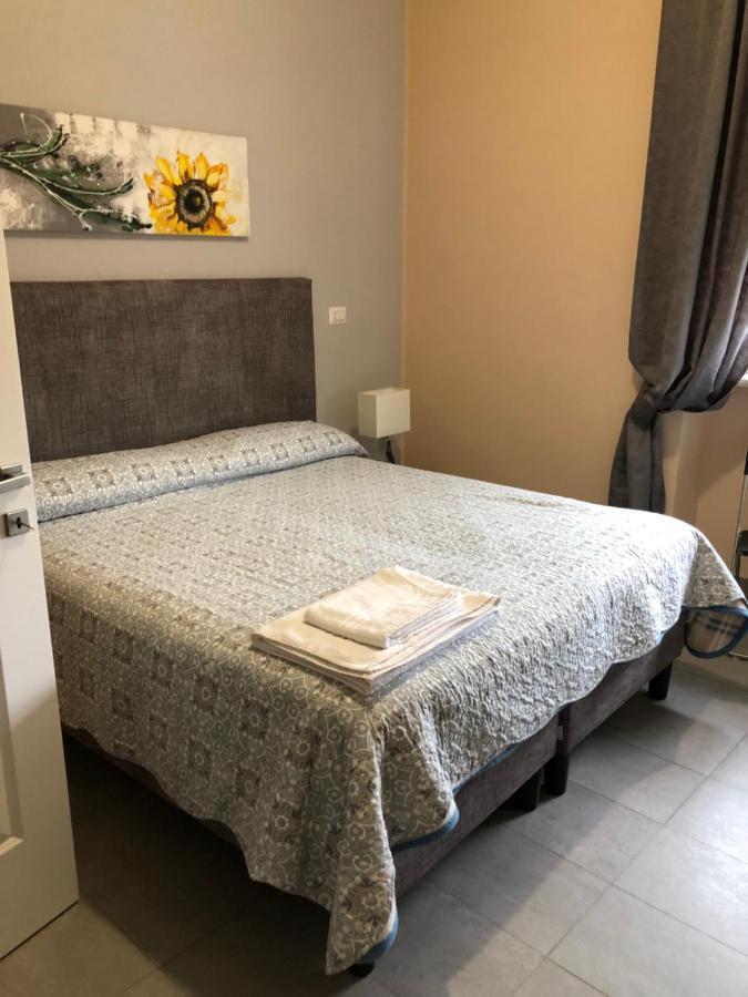 Deluxe Double Room with Extra Bed,1182257377:JPEG