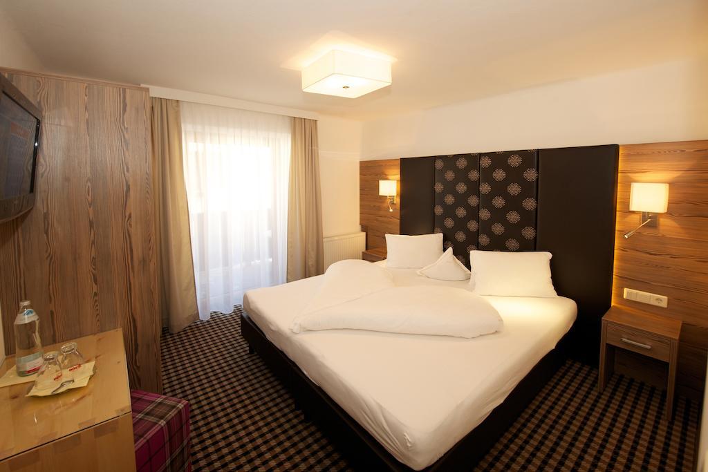 Quadruple Room with Balcony,1310586508:JPEG