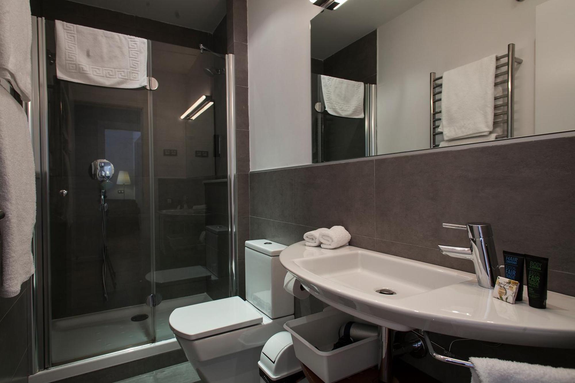 Two-Bedroom Apartment with Terrace