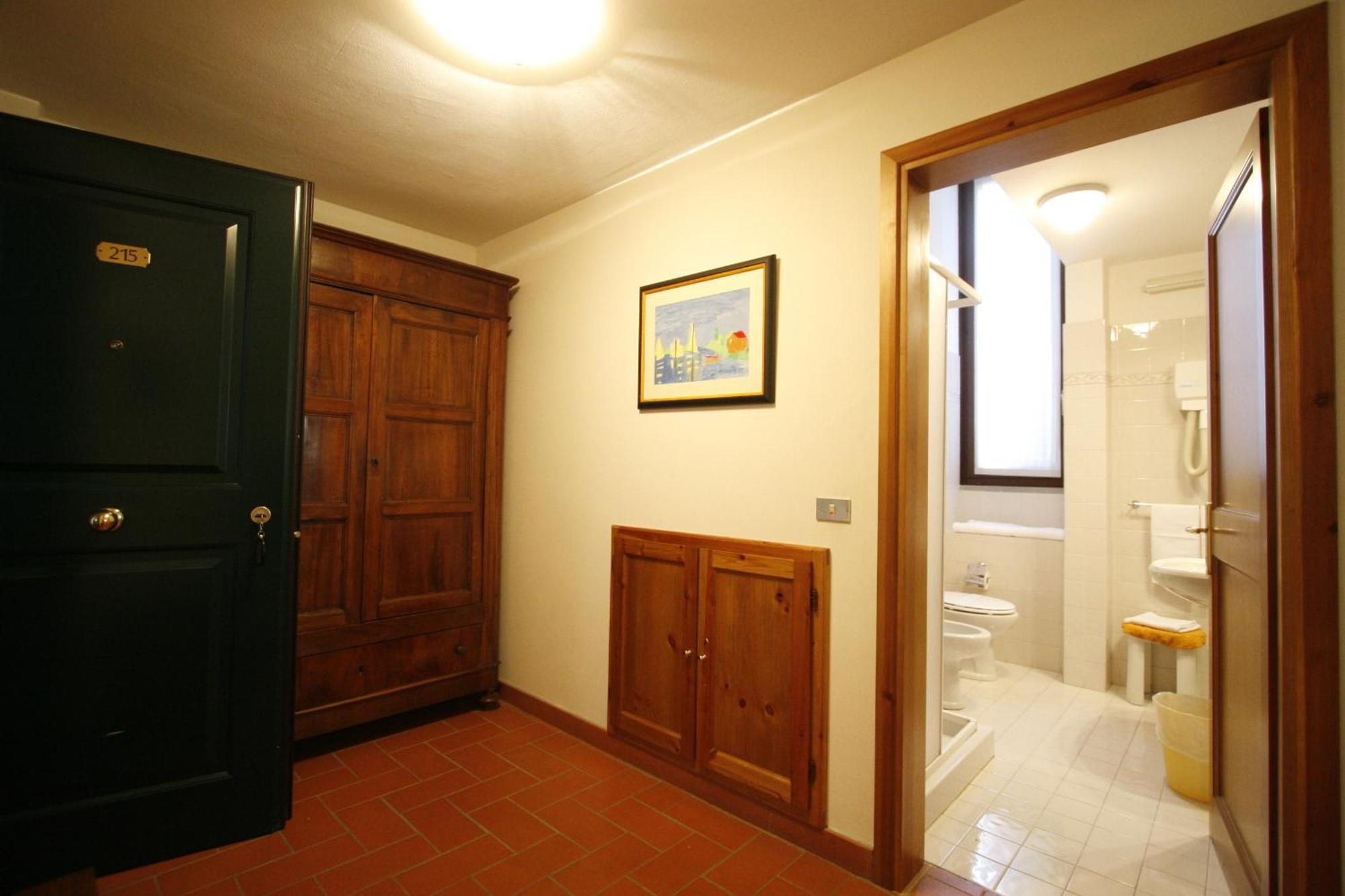 One-Bedroom Apartment (1 Adult)