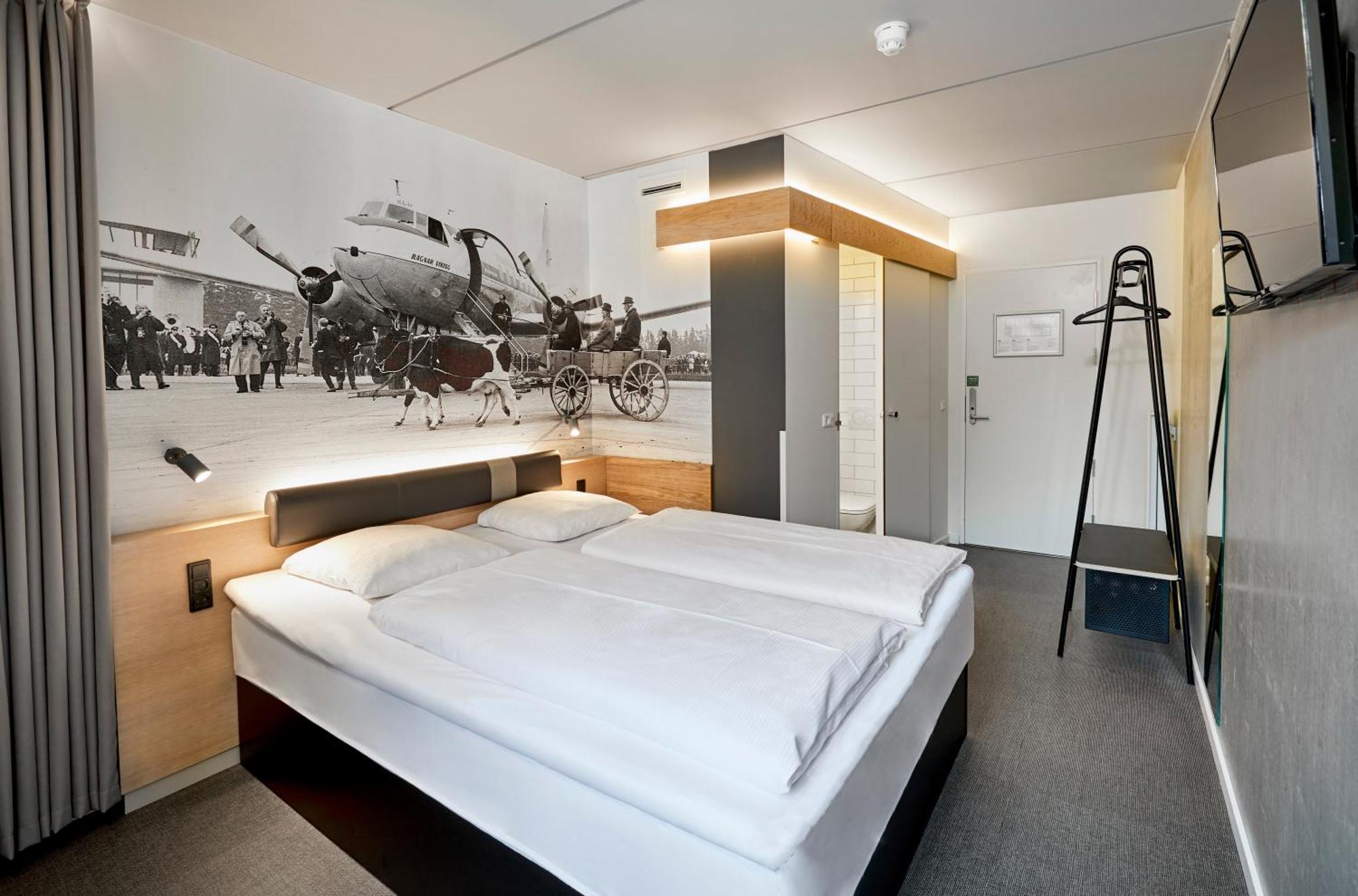 Standard Room,1409263364:JPEG