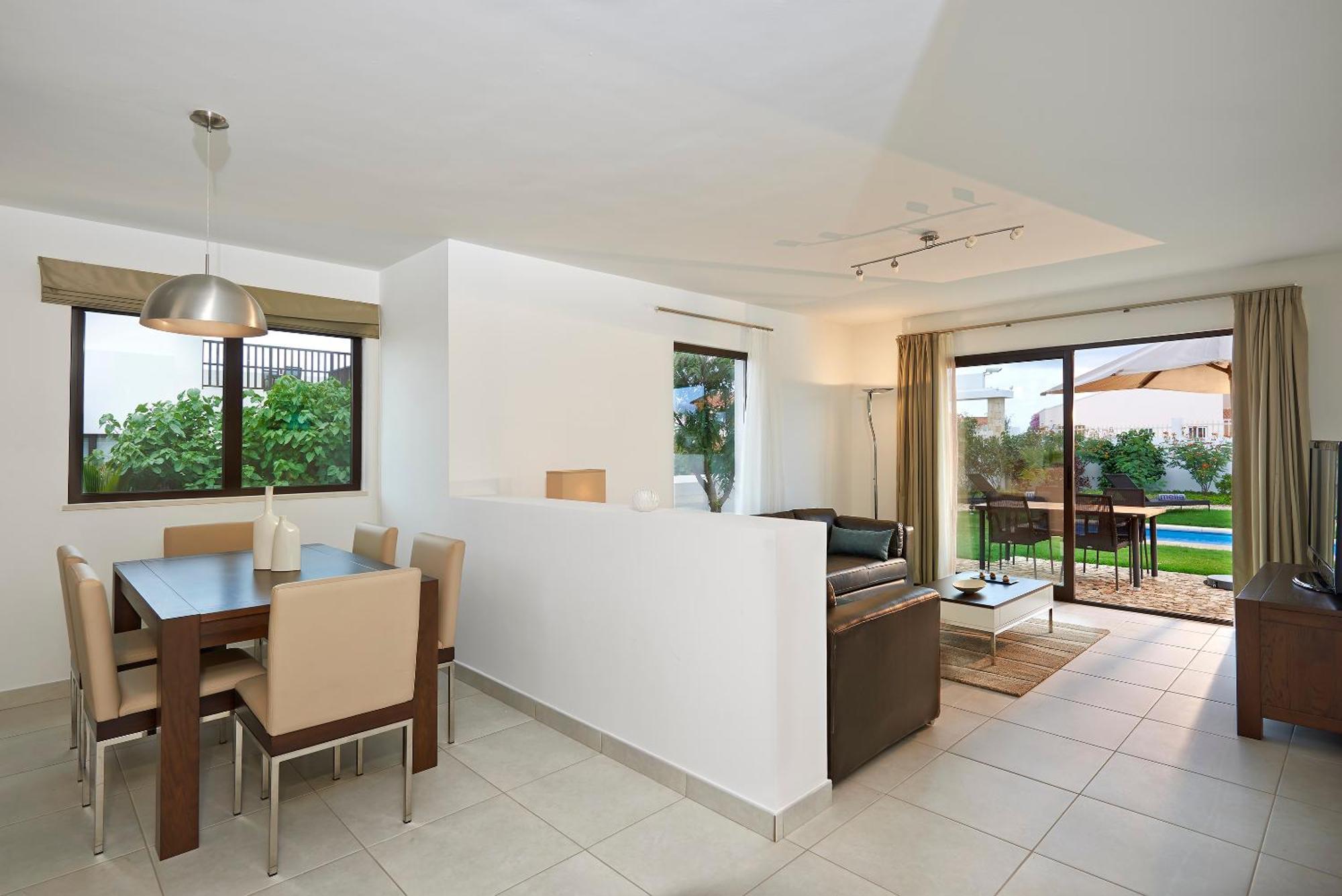 Three-Bedroom Villa (6 Adults)