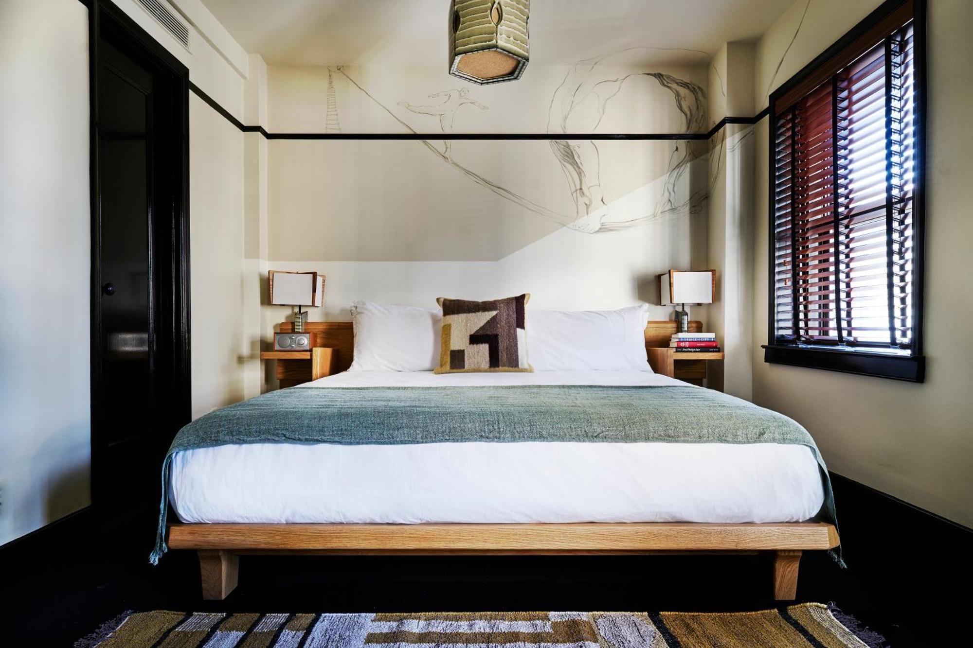 Premium King,1216879879:JPEG