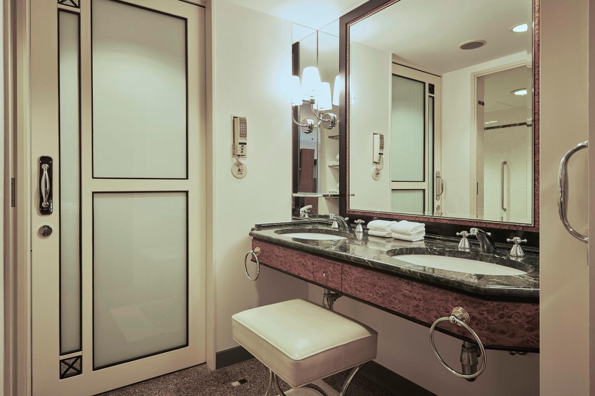 Deluxe Zimmer im Garden Tower – Nichtraucher