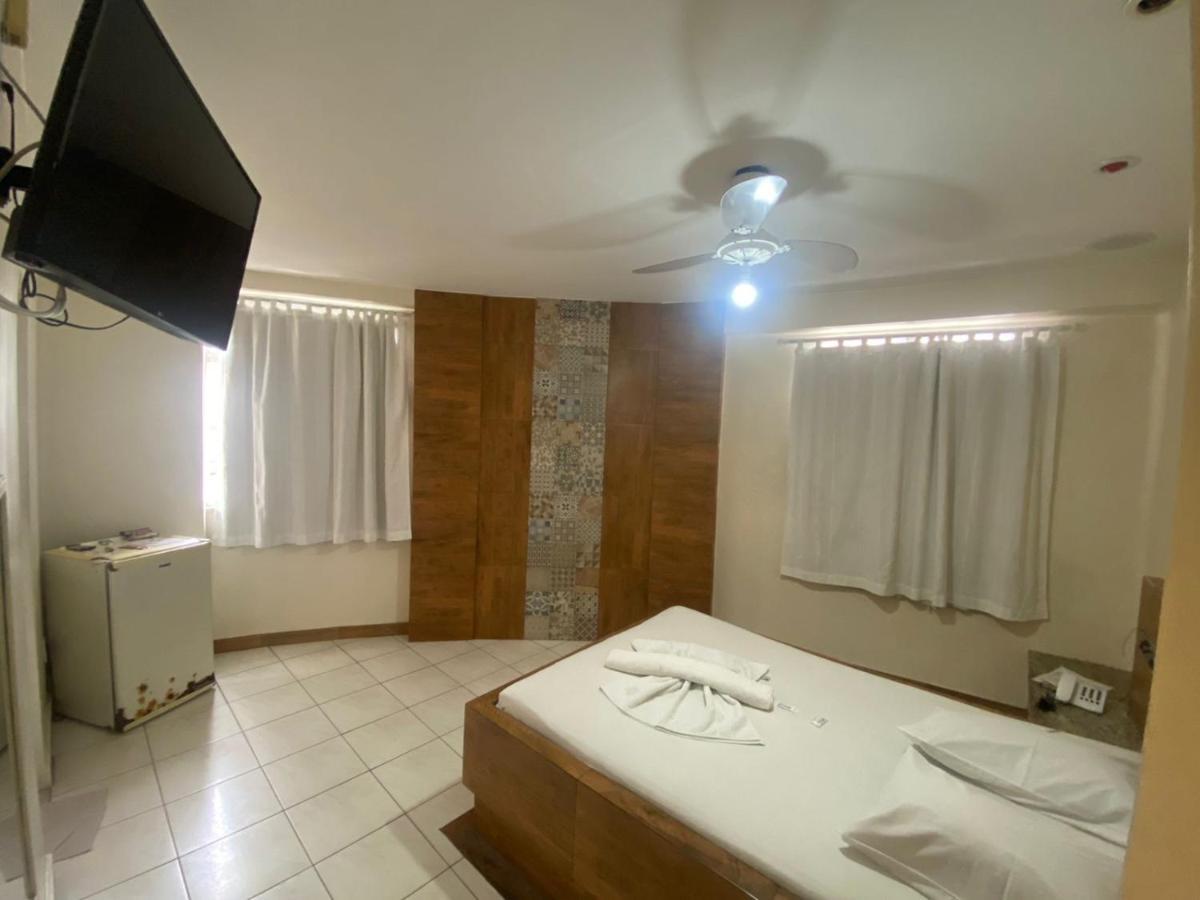 Quarto Duplo Executivo com Ventoinha