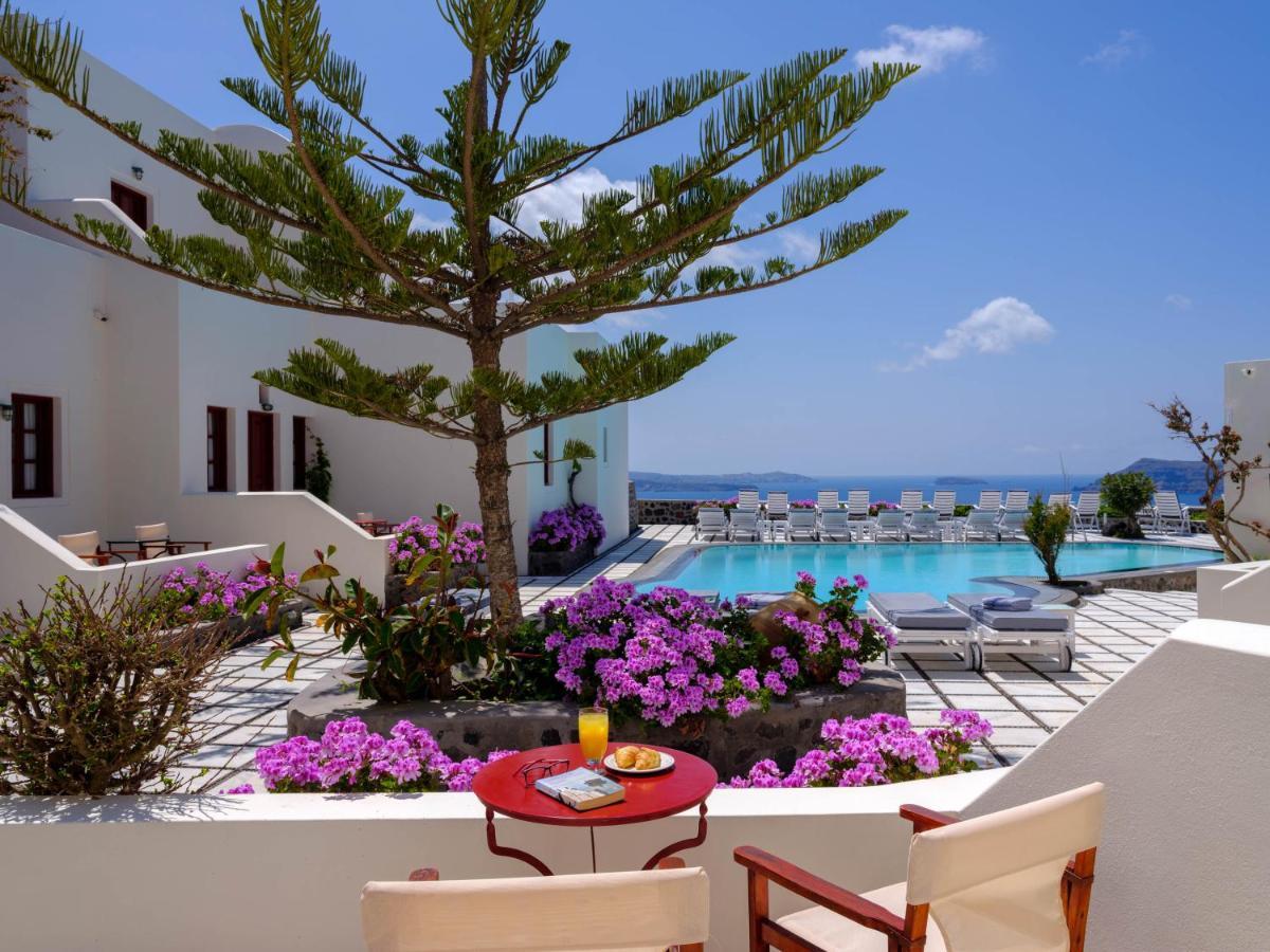 Studio with Pool View