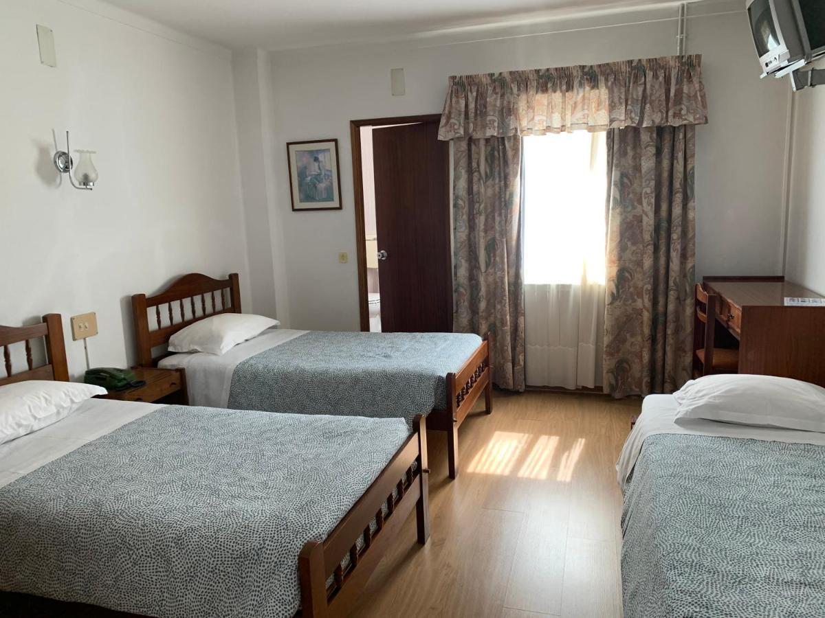 Quarto Triplo Económico