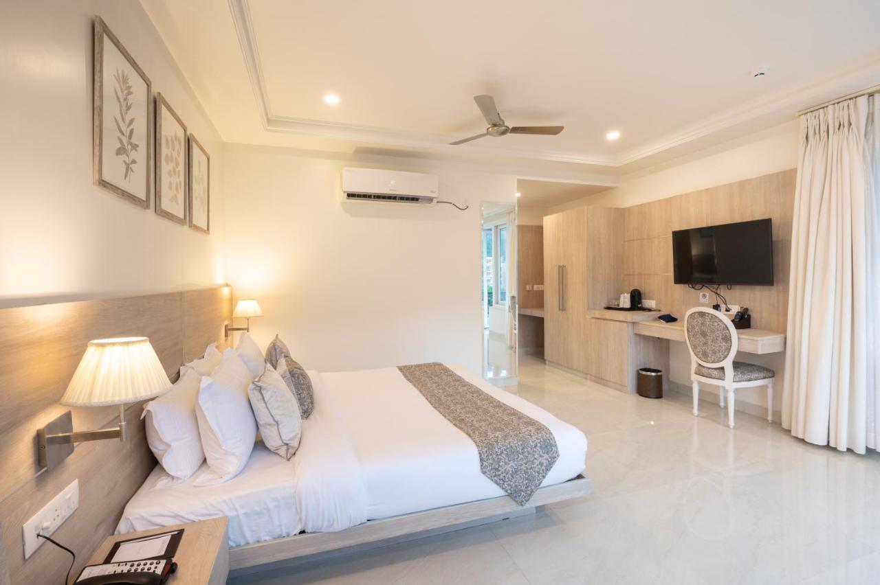 King Room with Balcony
