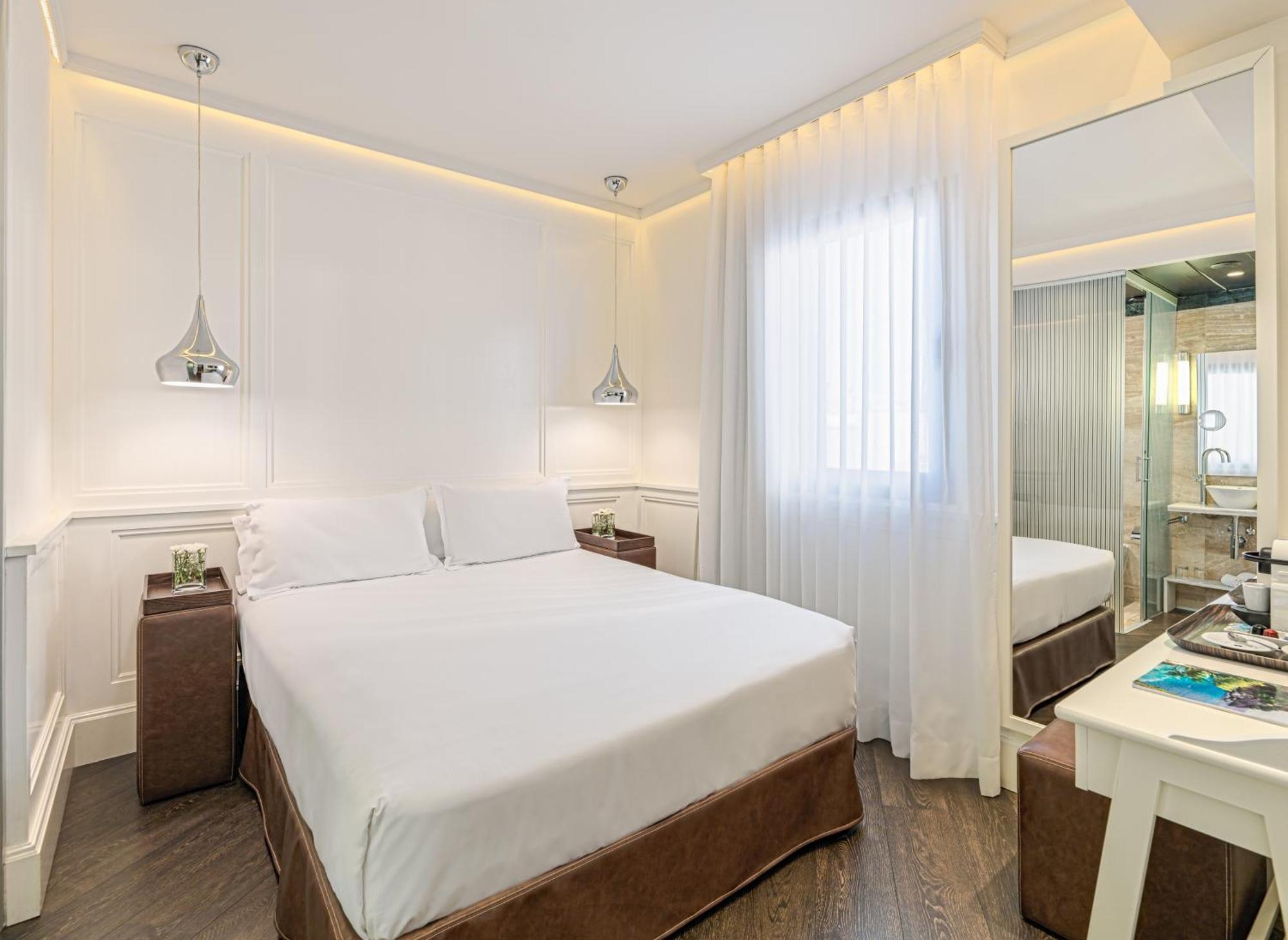 Quarto Básico Clássico