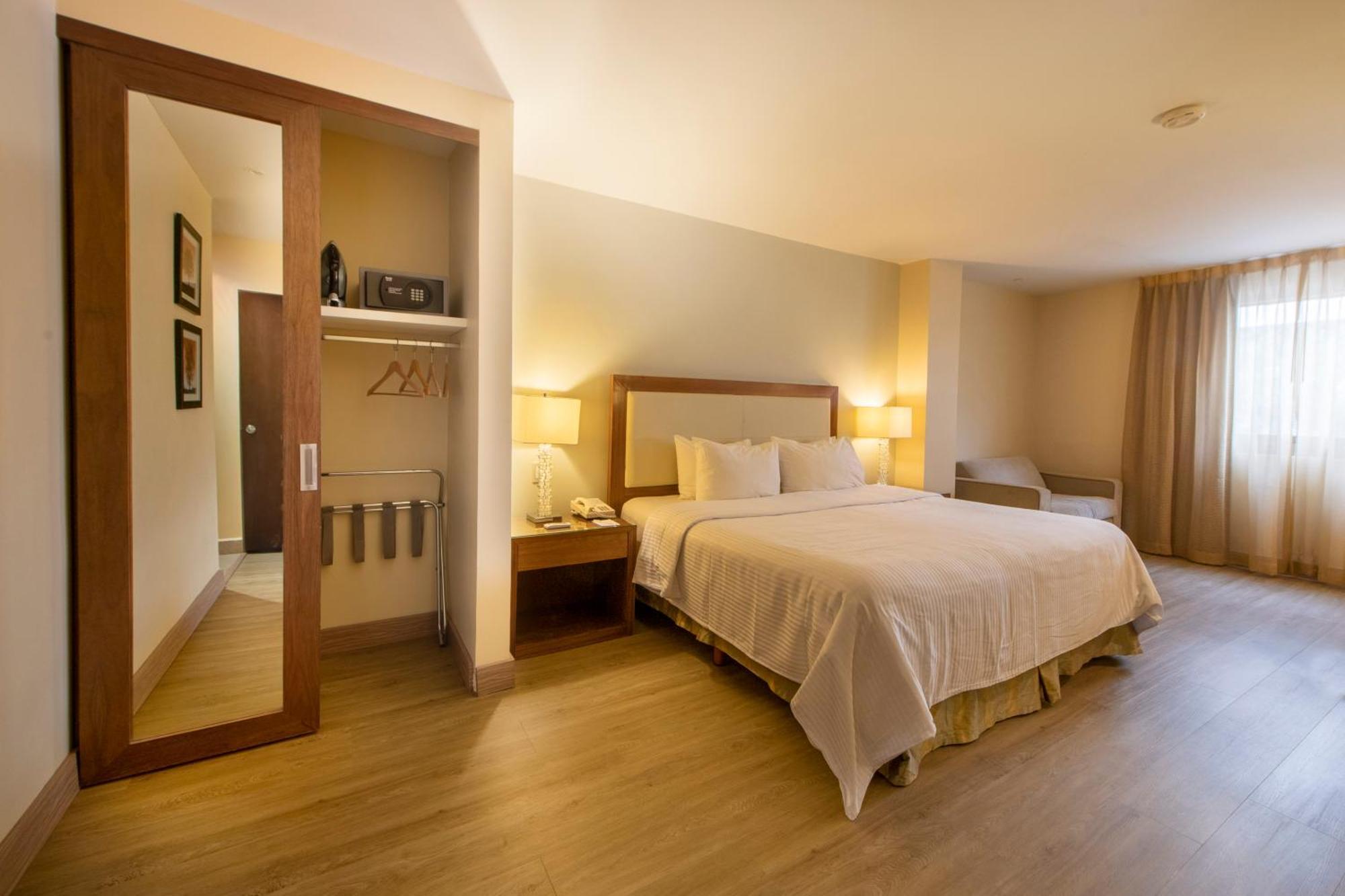King Room,669676860:JPEG