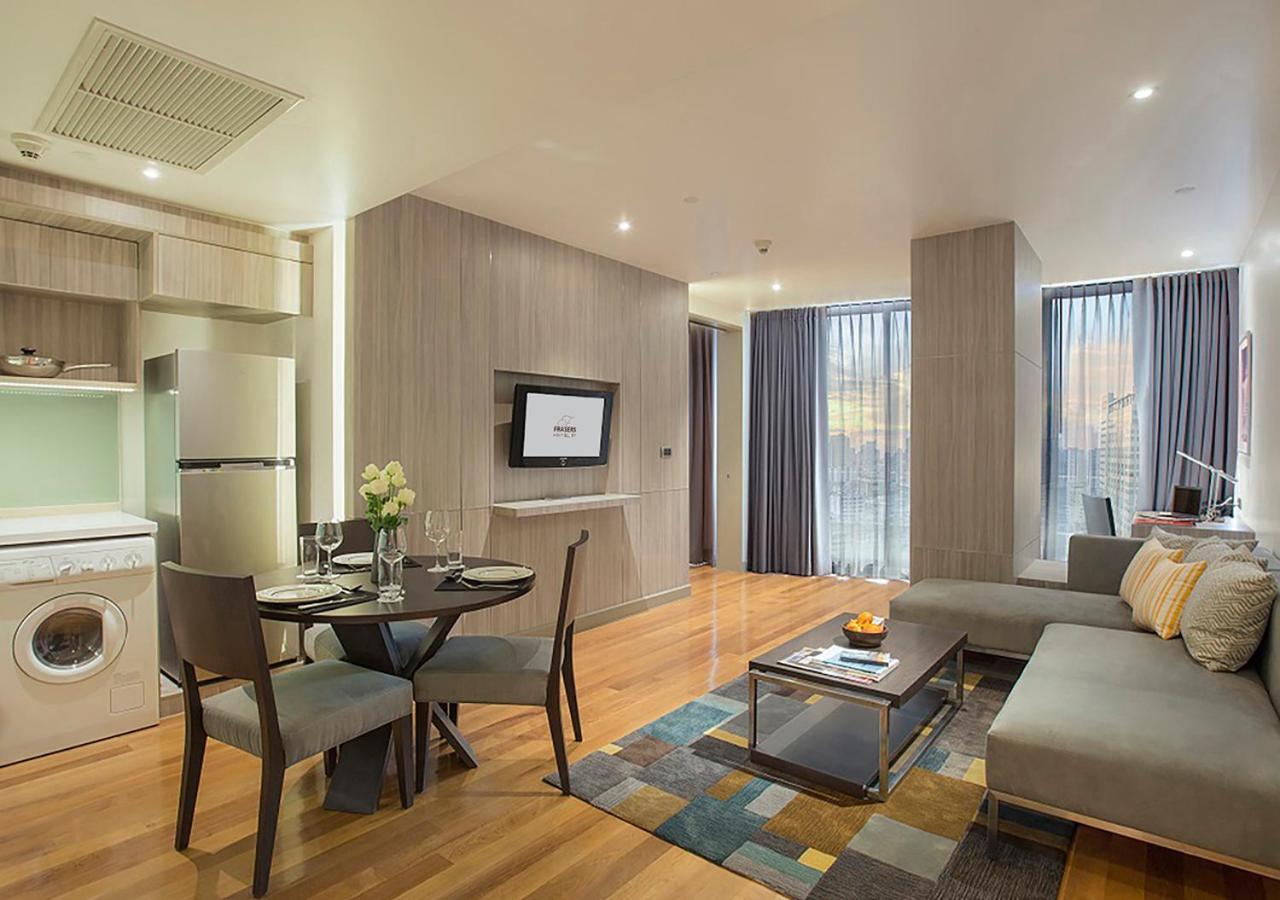 Premier Kamer met 1 Slaapkamer en Balkon