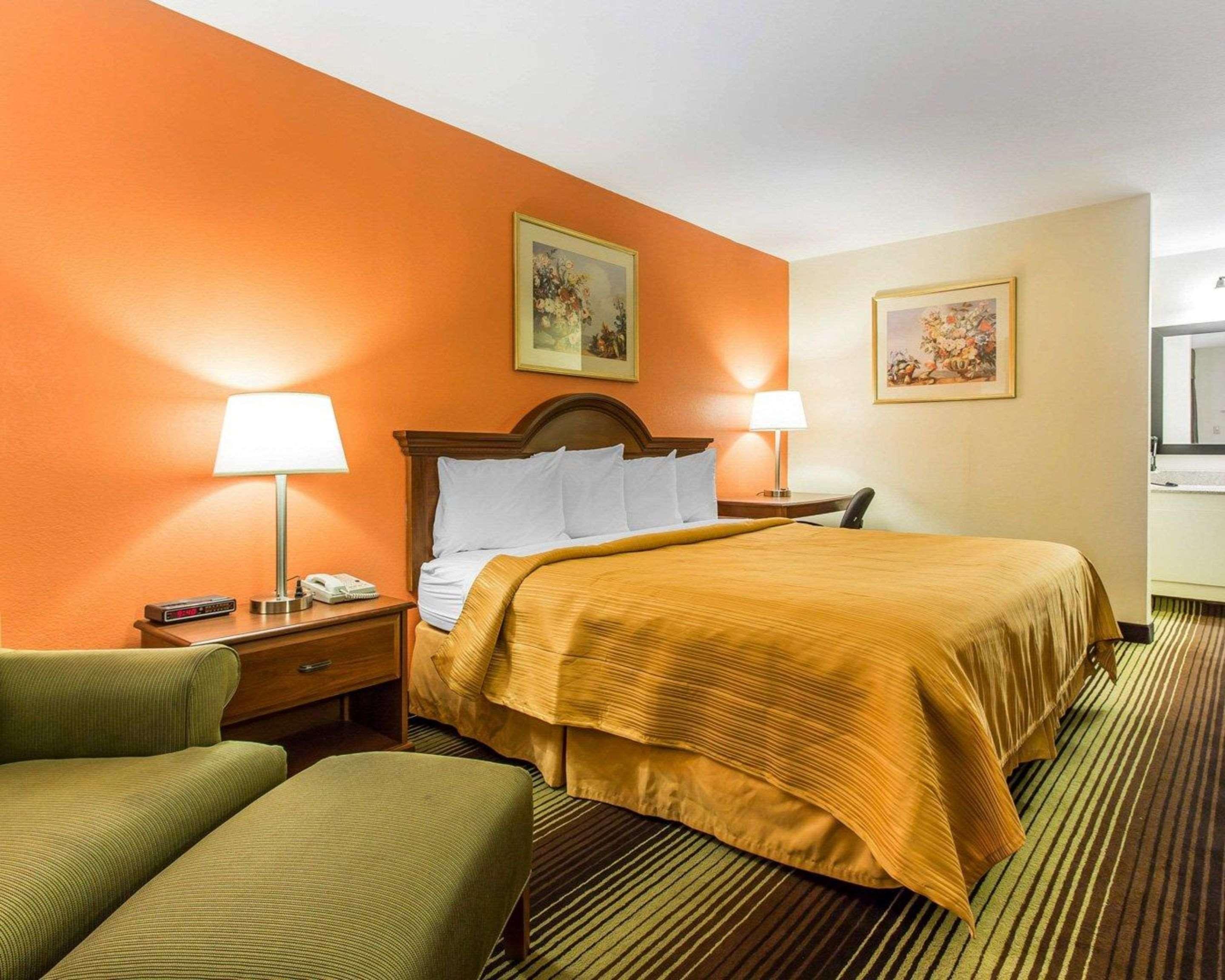 Full Bed Accessible