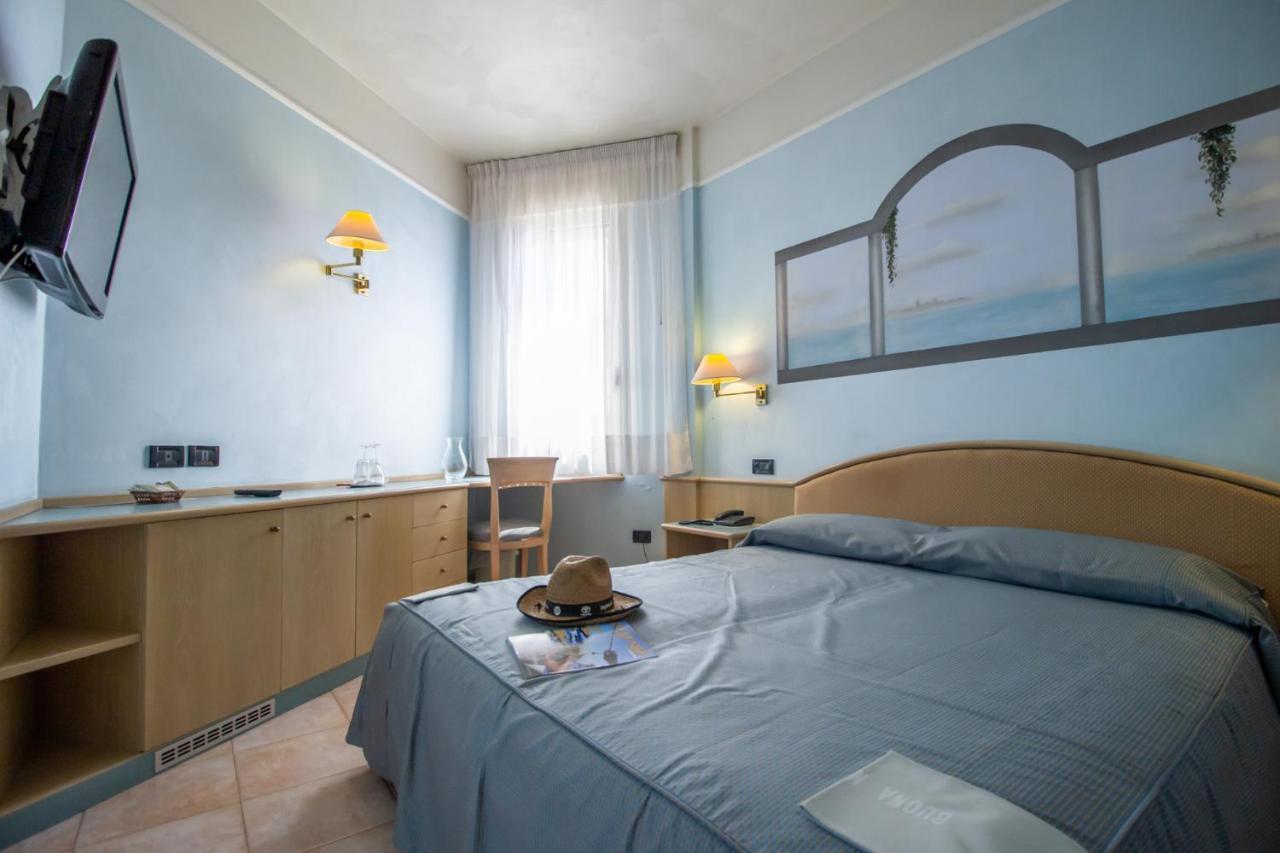 Junior Suite,1295233213:JPEG