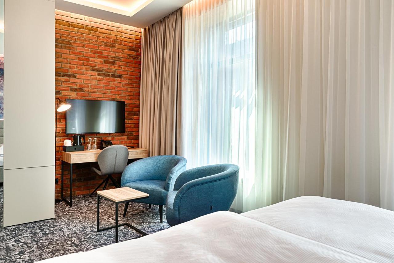 Double Room,1298992303:JPEG