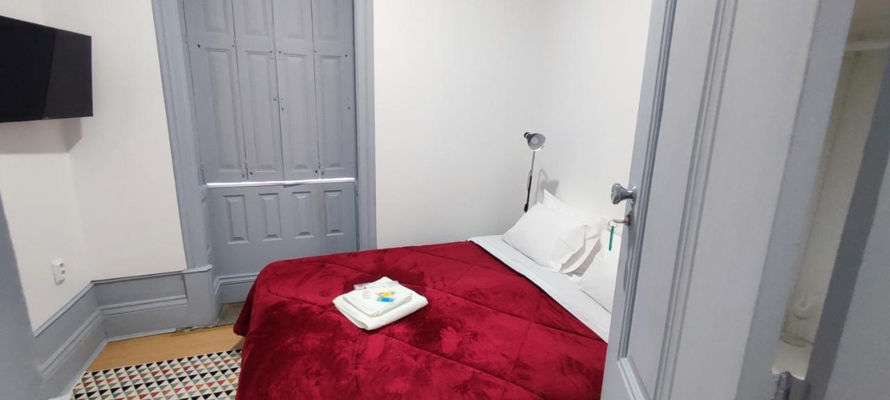 Quarto Duplo com Banheiro Compartilhado
