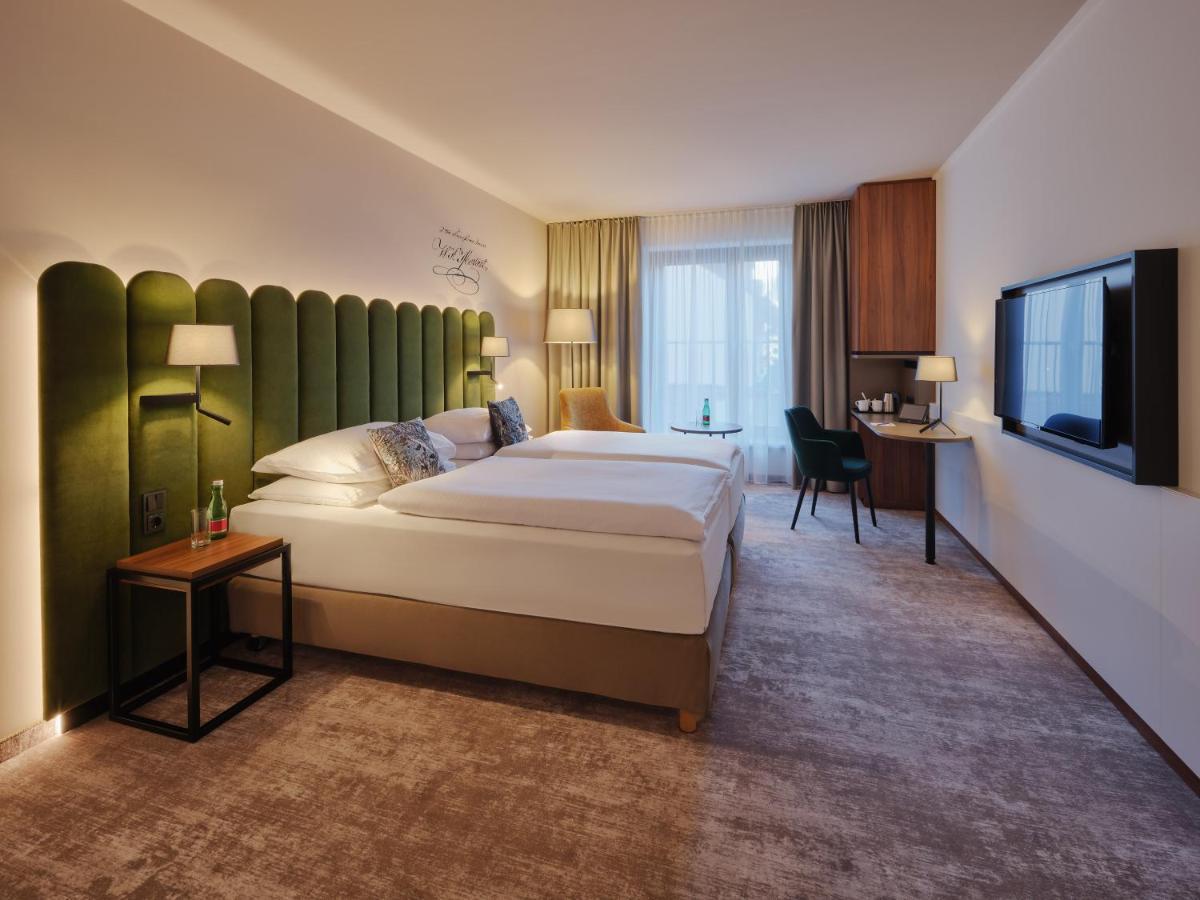 Superior Double or Twin Room,1377042494:JPEG