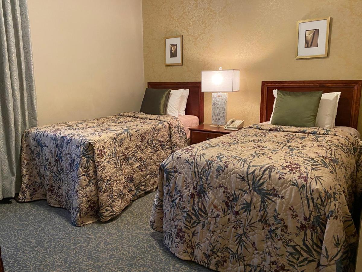 Standard Twin Room,1383568262:JPEG