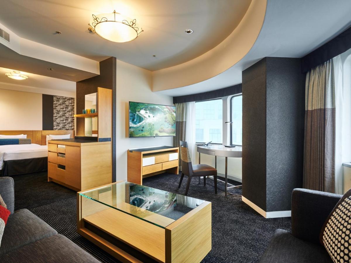 Deluxe Dreibettzimmer im Garden Tower – Nichtraucher