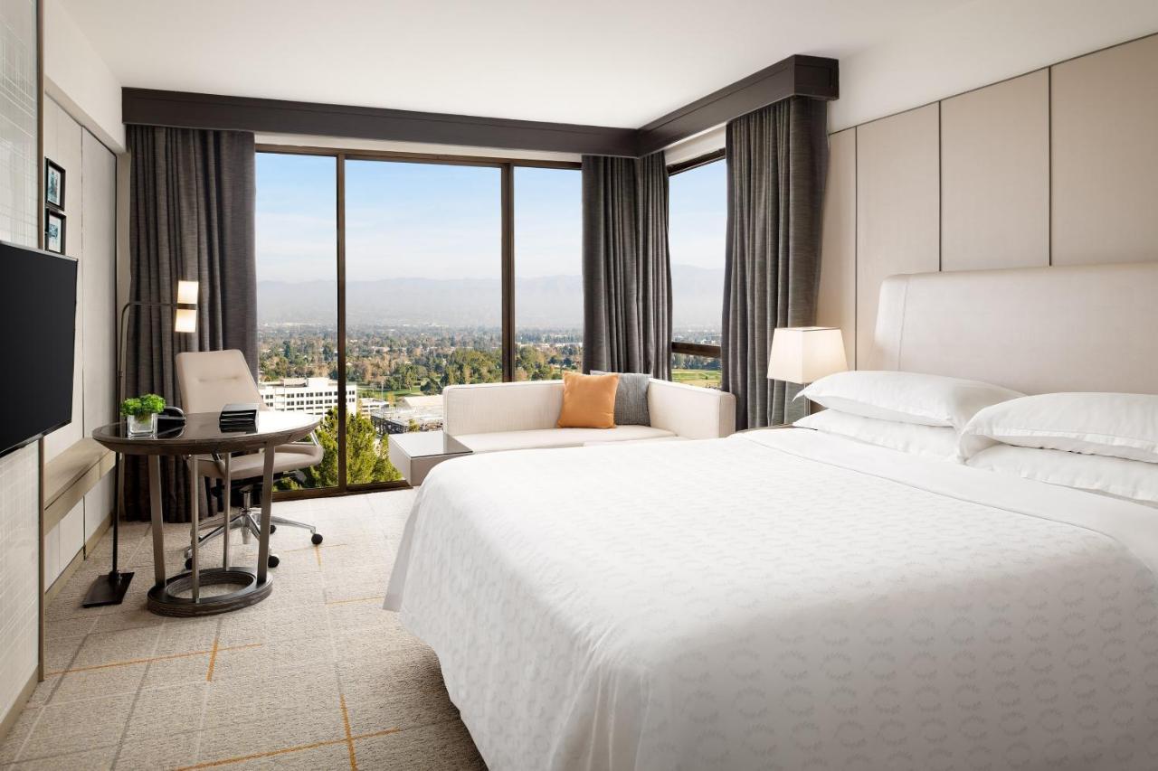 Guest Room, 1 King,1406789102:JPEG