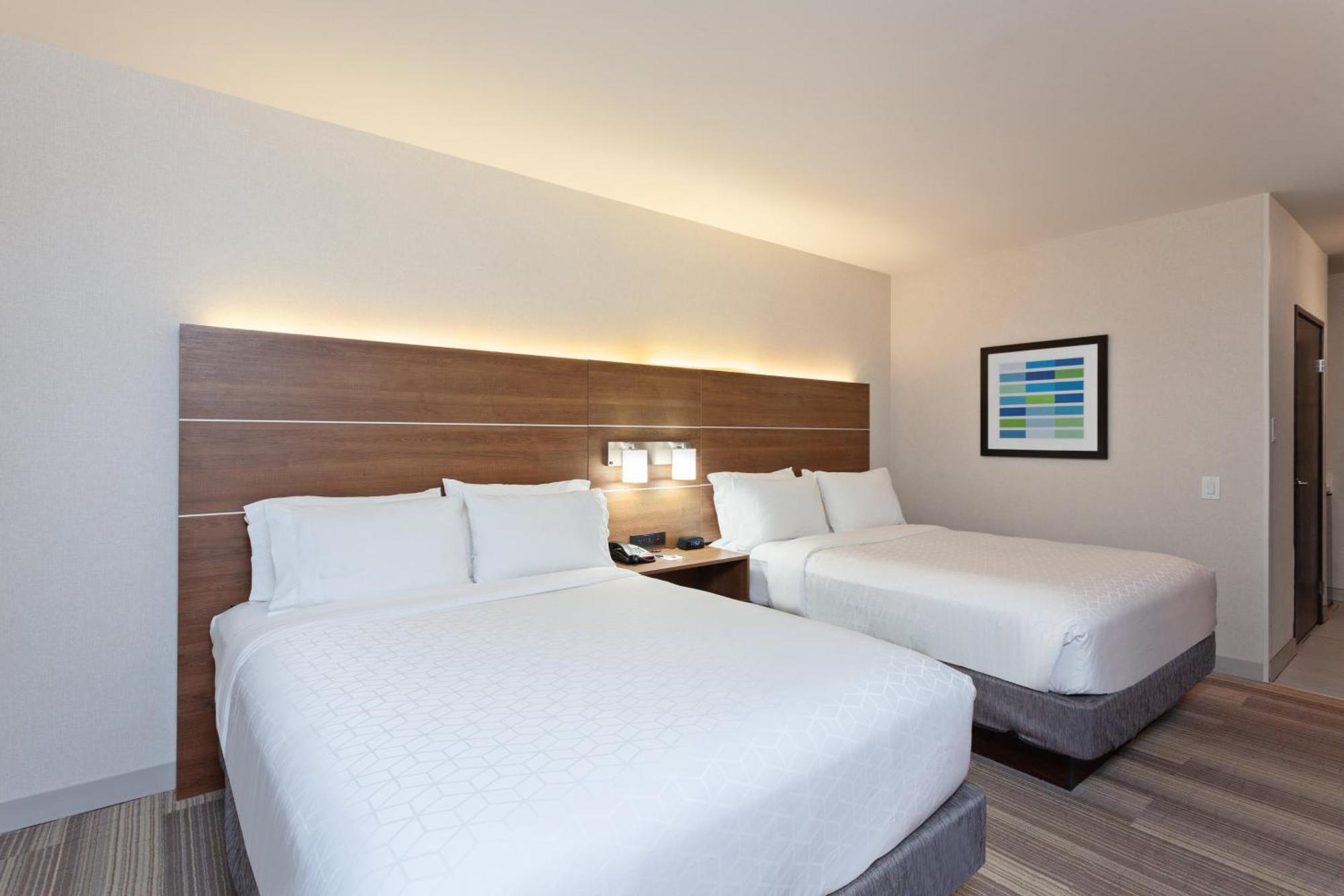 Habitación Doble Estándar con 2 camas dobles