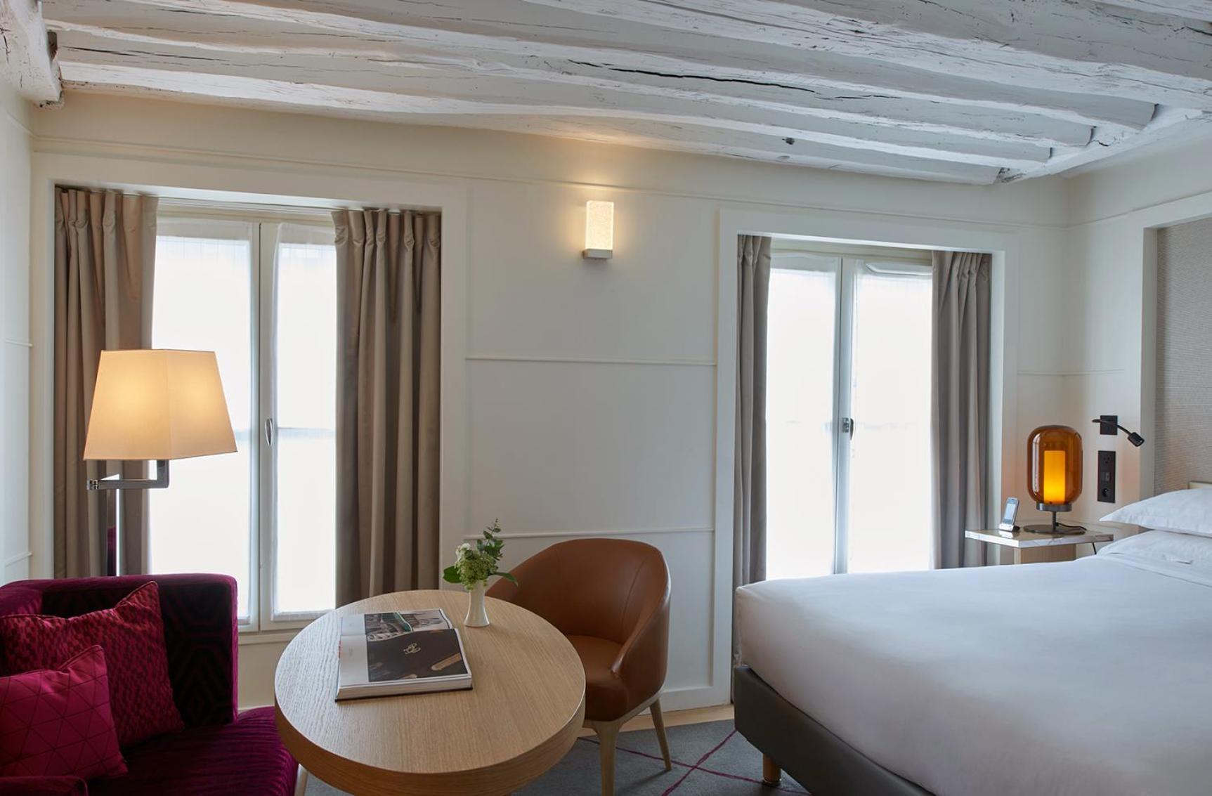 Superior Queen Room