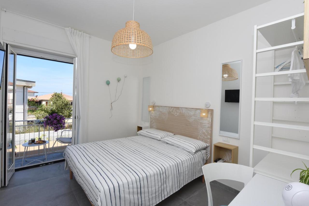 Doppelzimmer mit Balkon