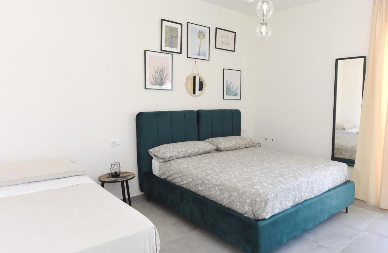 Dreibettzimmer mit Balkon
