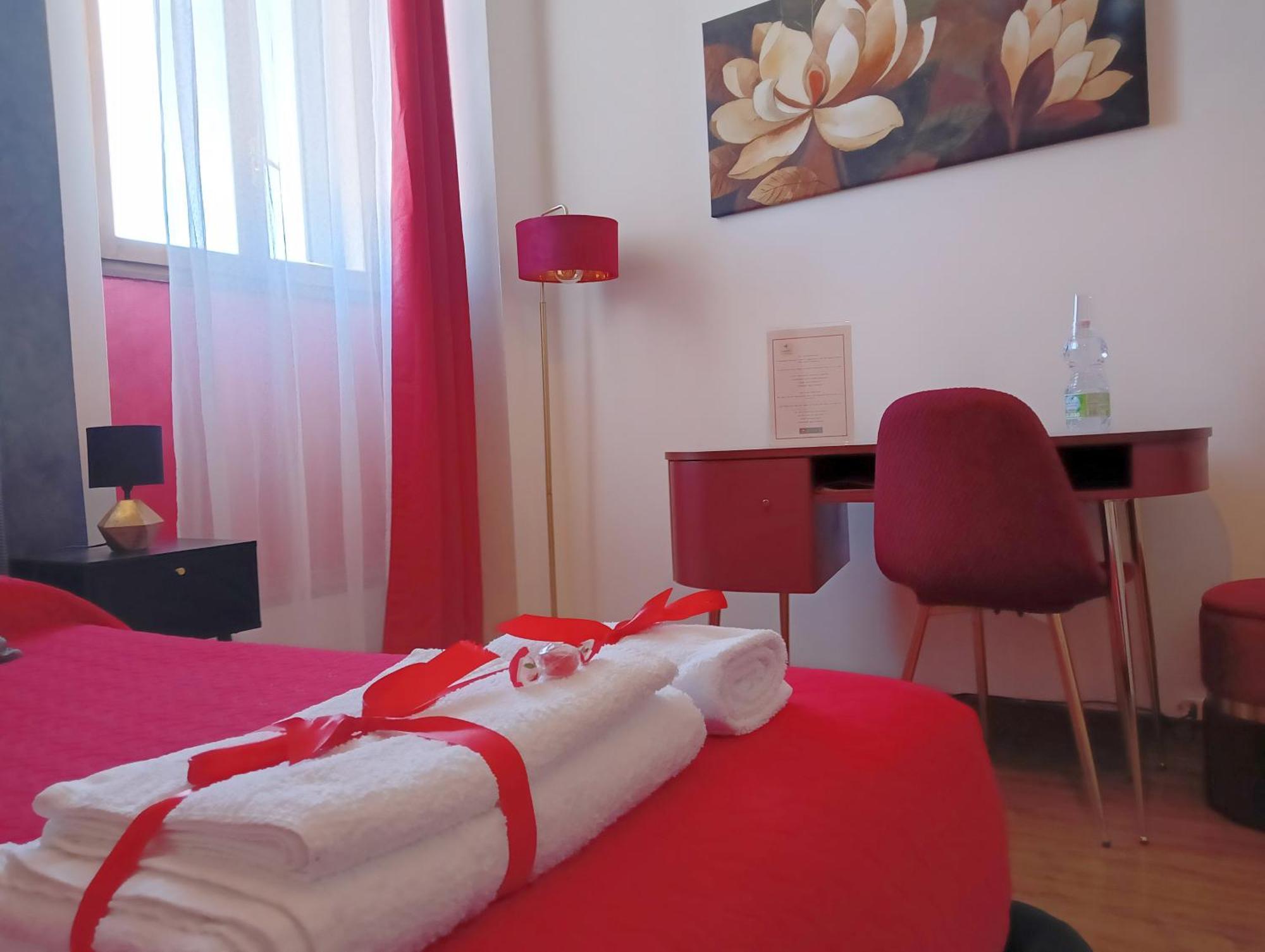 Double Room with Private Bathroom,1499067037:JPEG