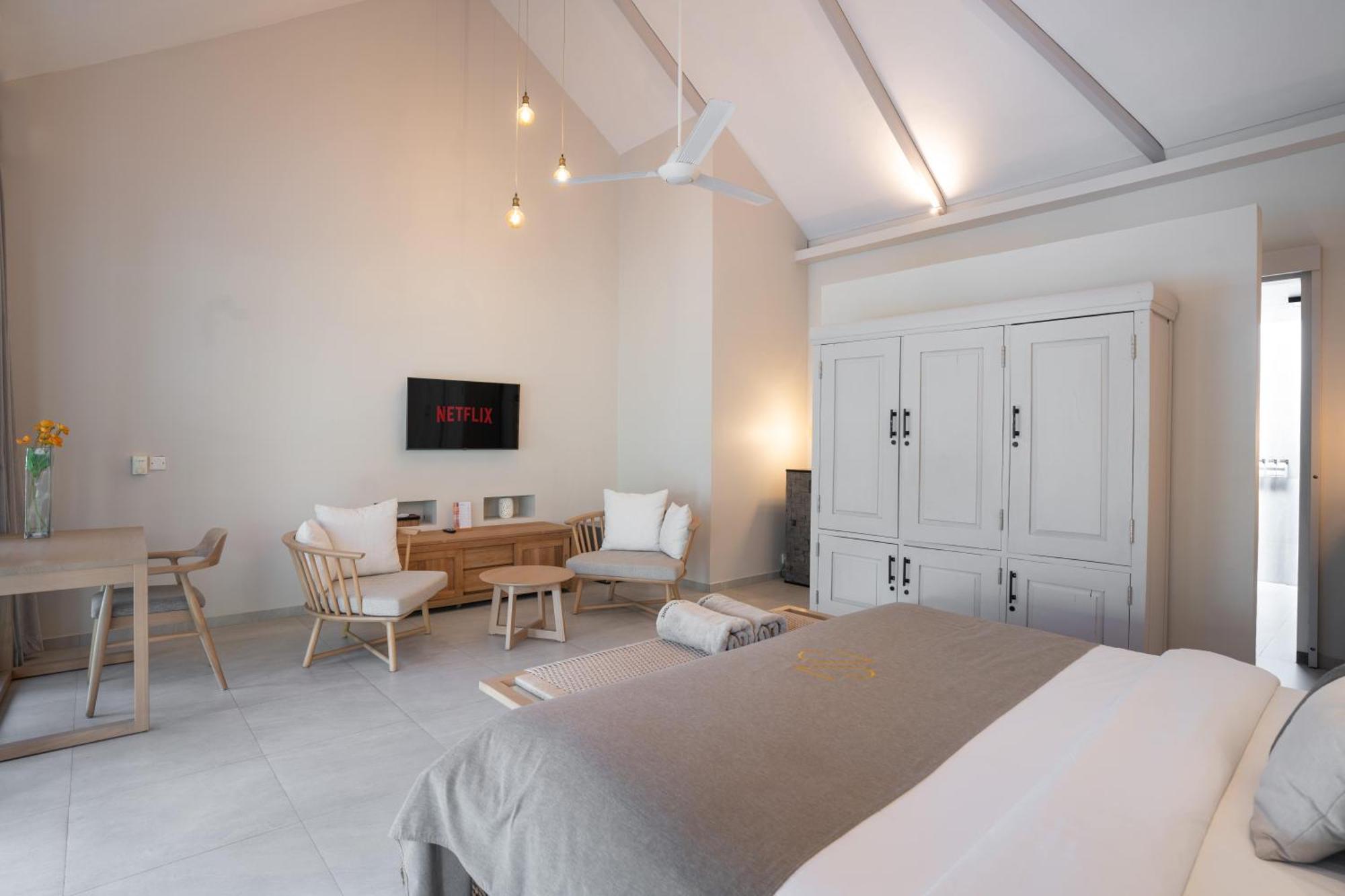 Executive Suite mit Poolblick