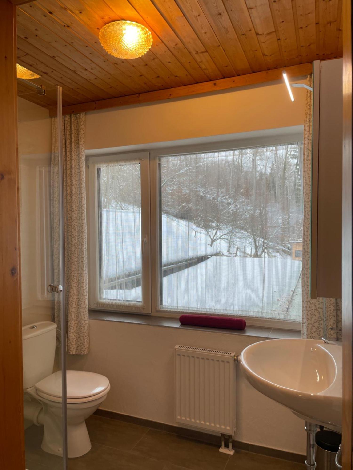Familienzimmer mit Balkon