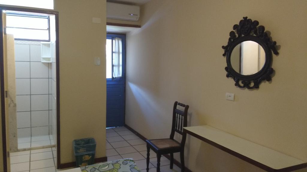Quarto Económico