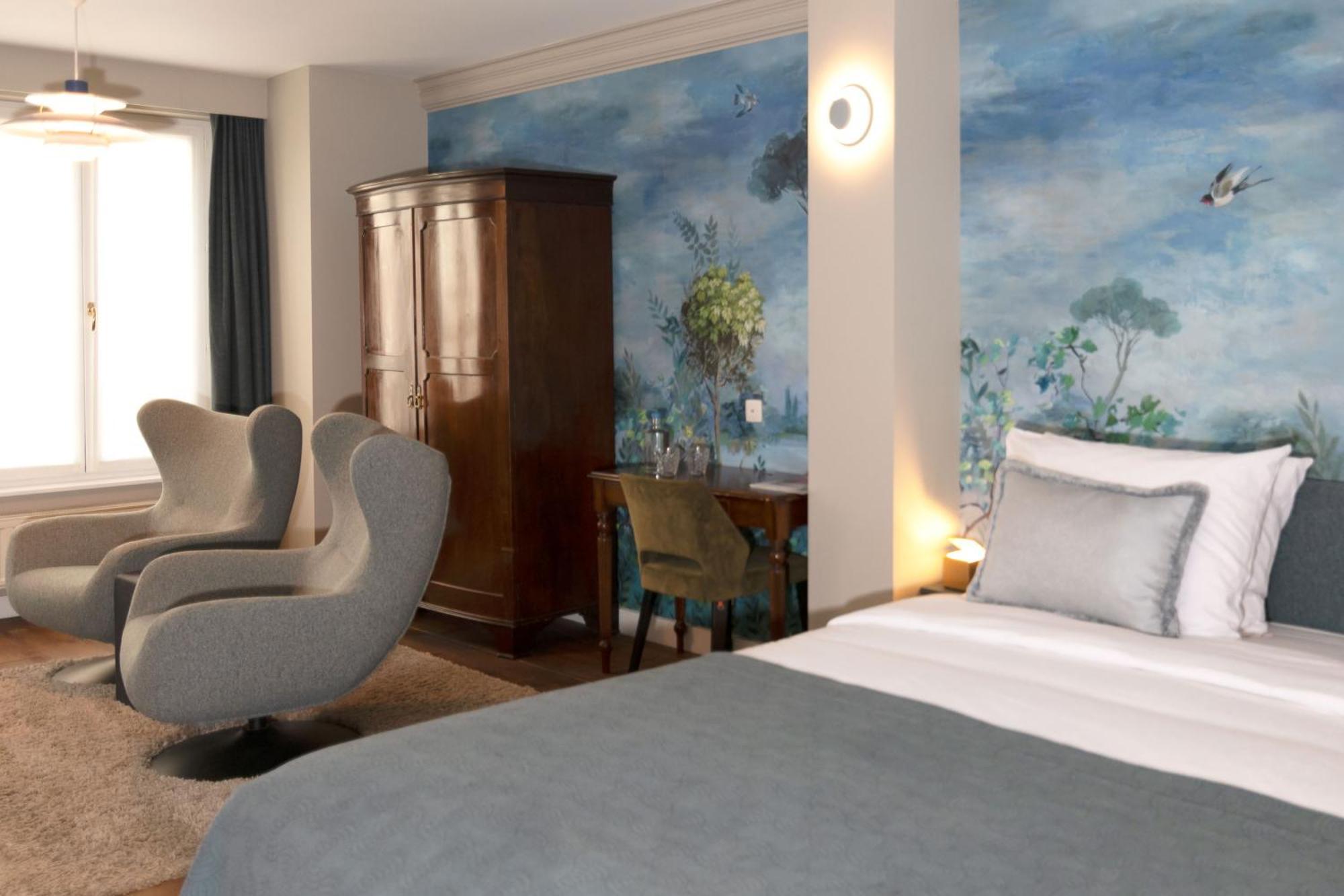 Junior Suite,1533123358:JPEG