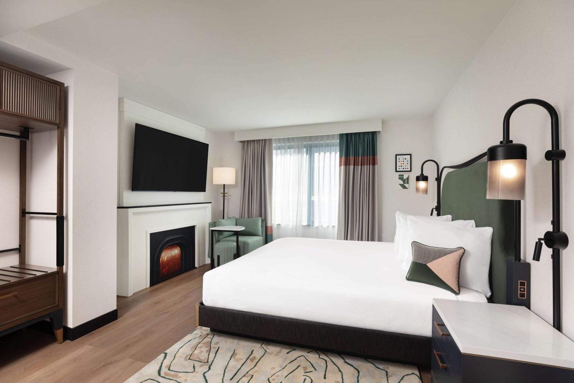 Deluxe Zimmer mit Kingsize-Bett