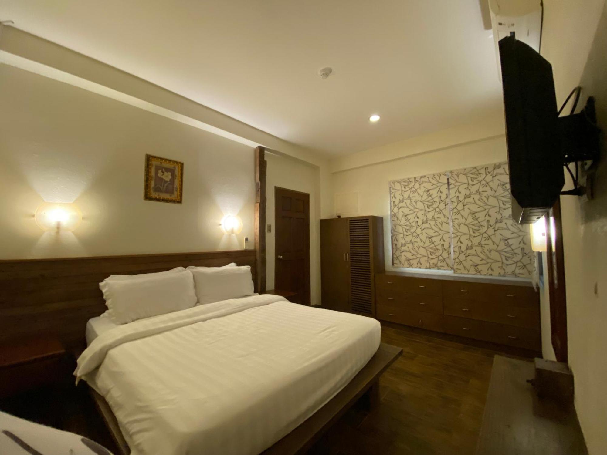 Junior Suite,1551114232:JPEG