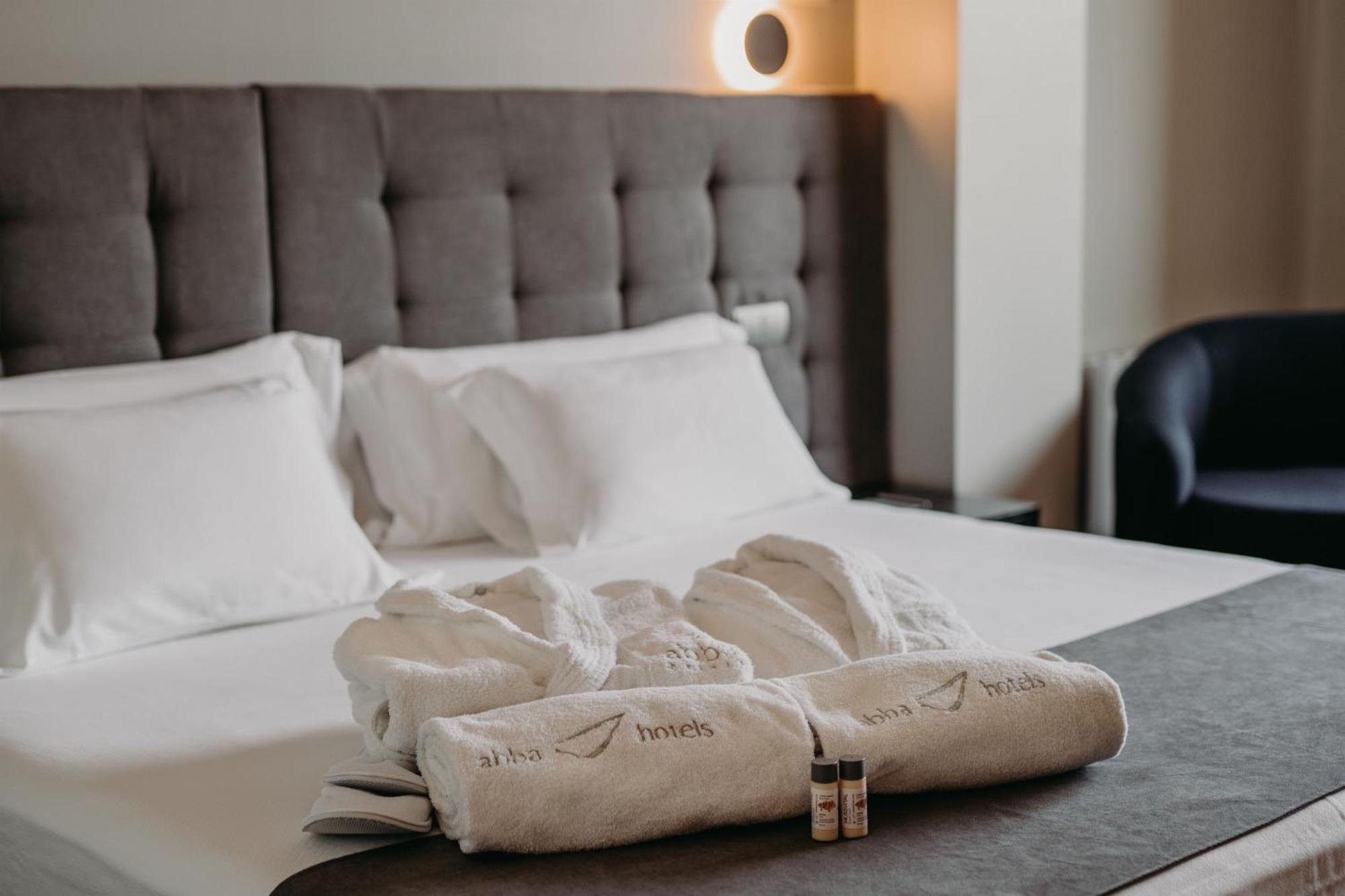 Superior Double or Twin Room,1558578229:JPEG