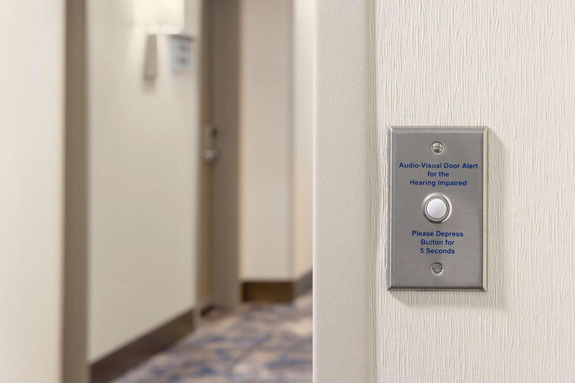 King Room - Hearing Access