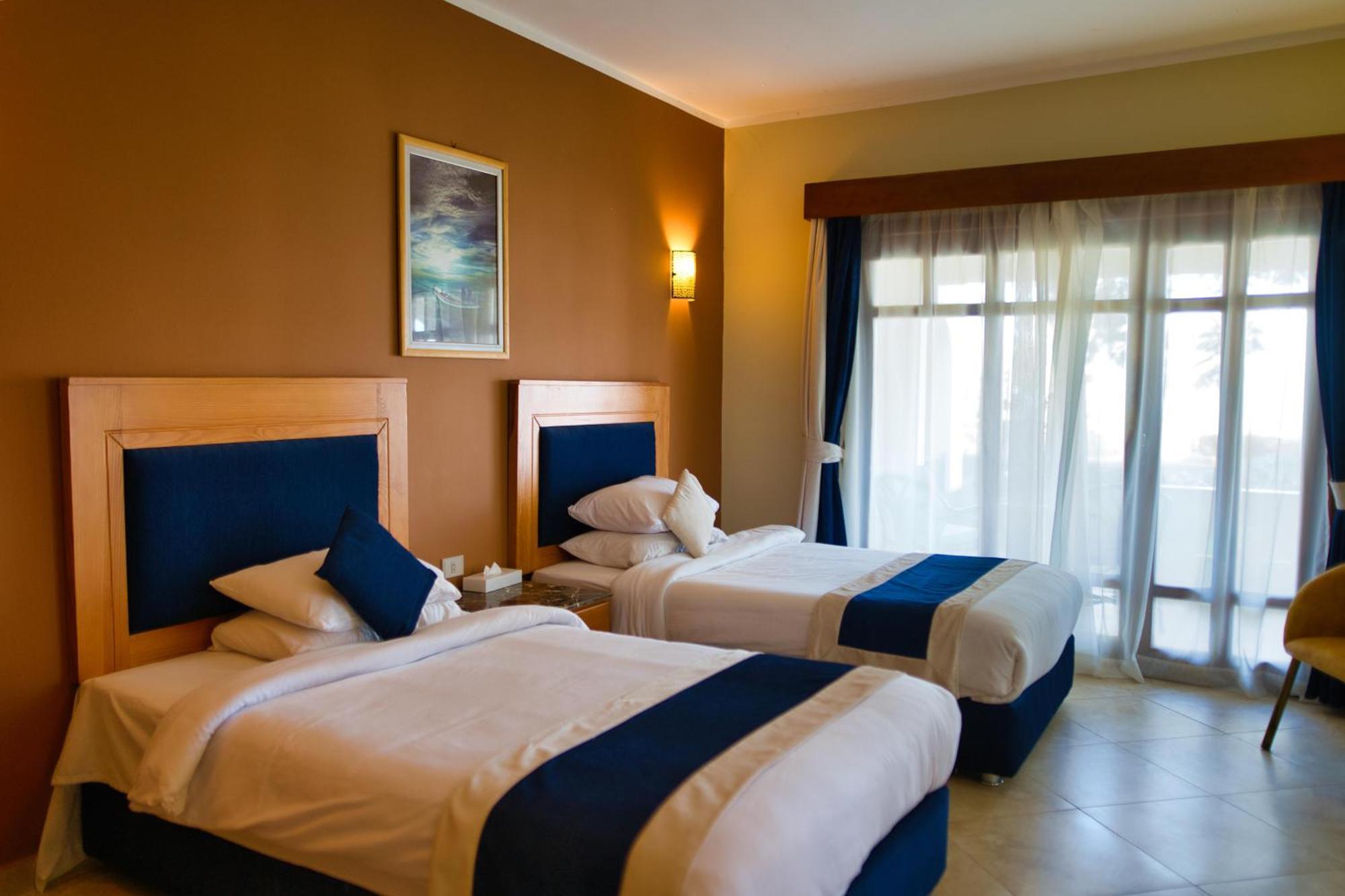 Standard Room with Side Sea View