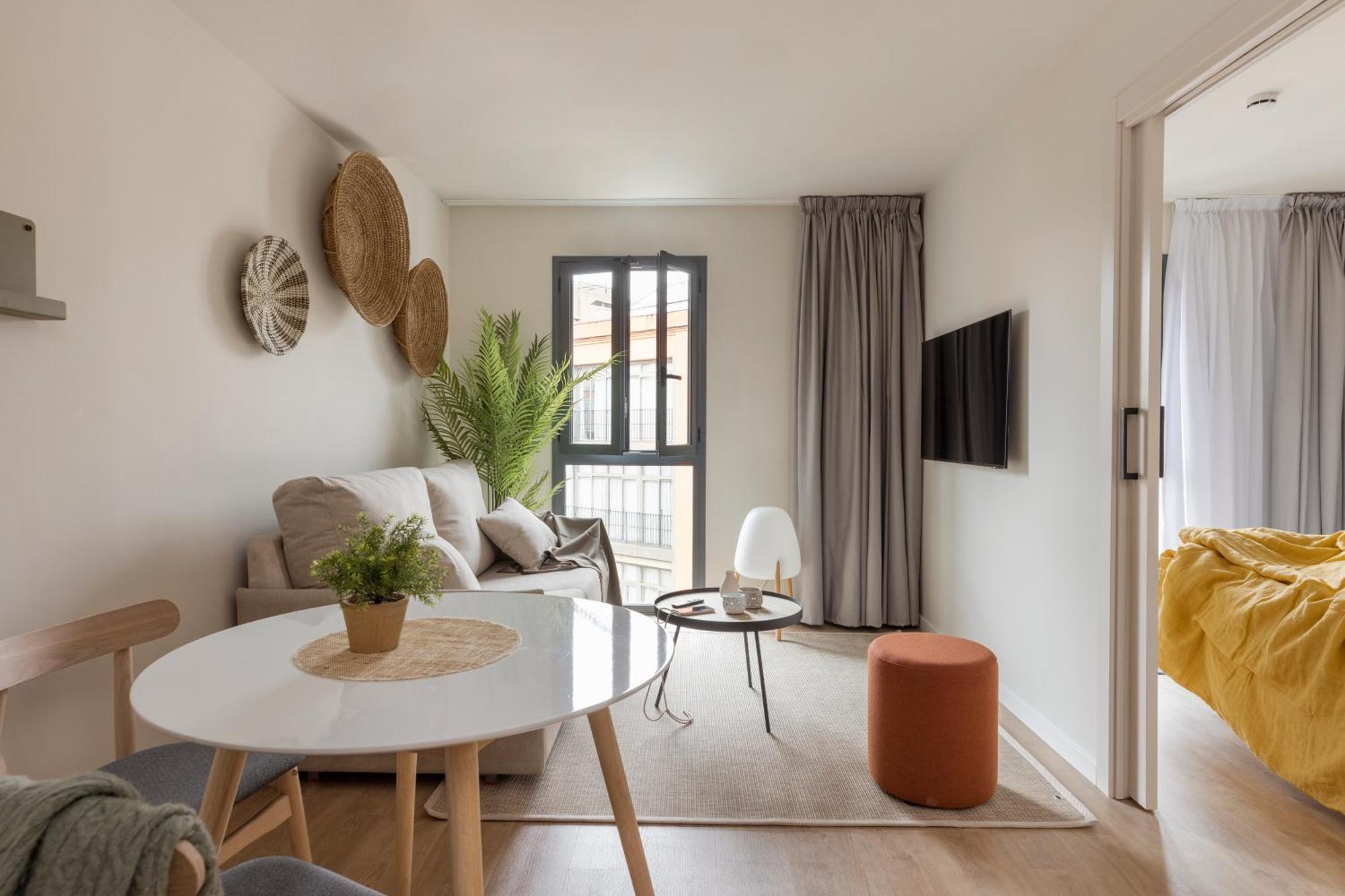 One-Bedroom Apartment,1590337547:JPEG