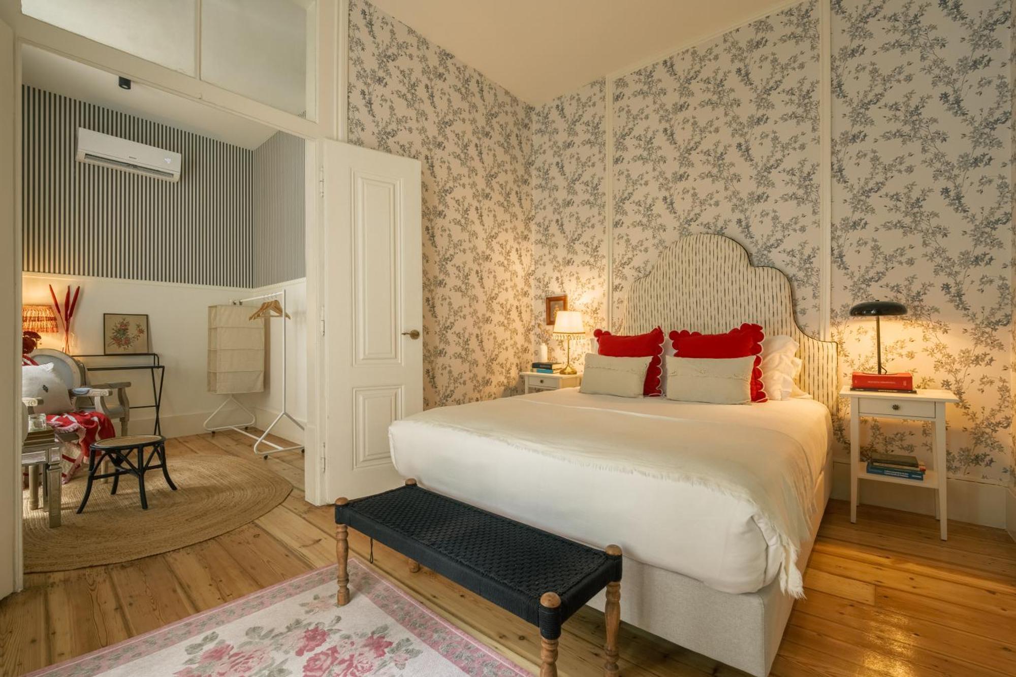 Junior Suite with Balcony