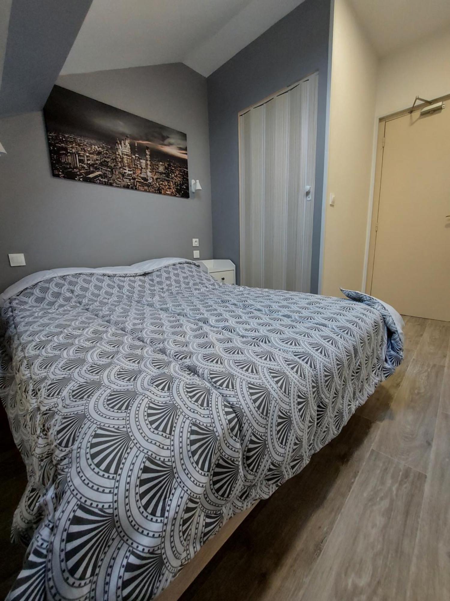 Double Room,1599712172:JPEG