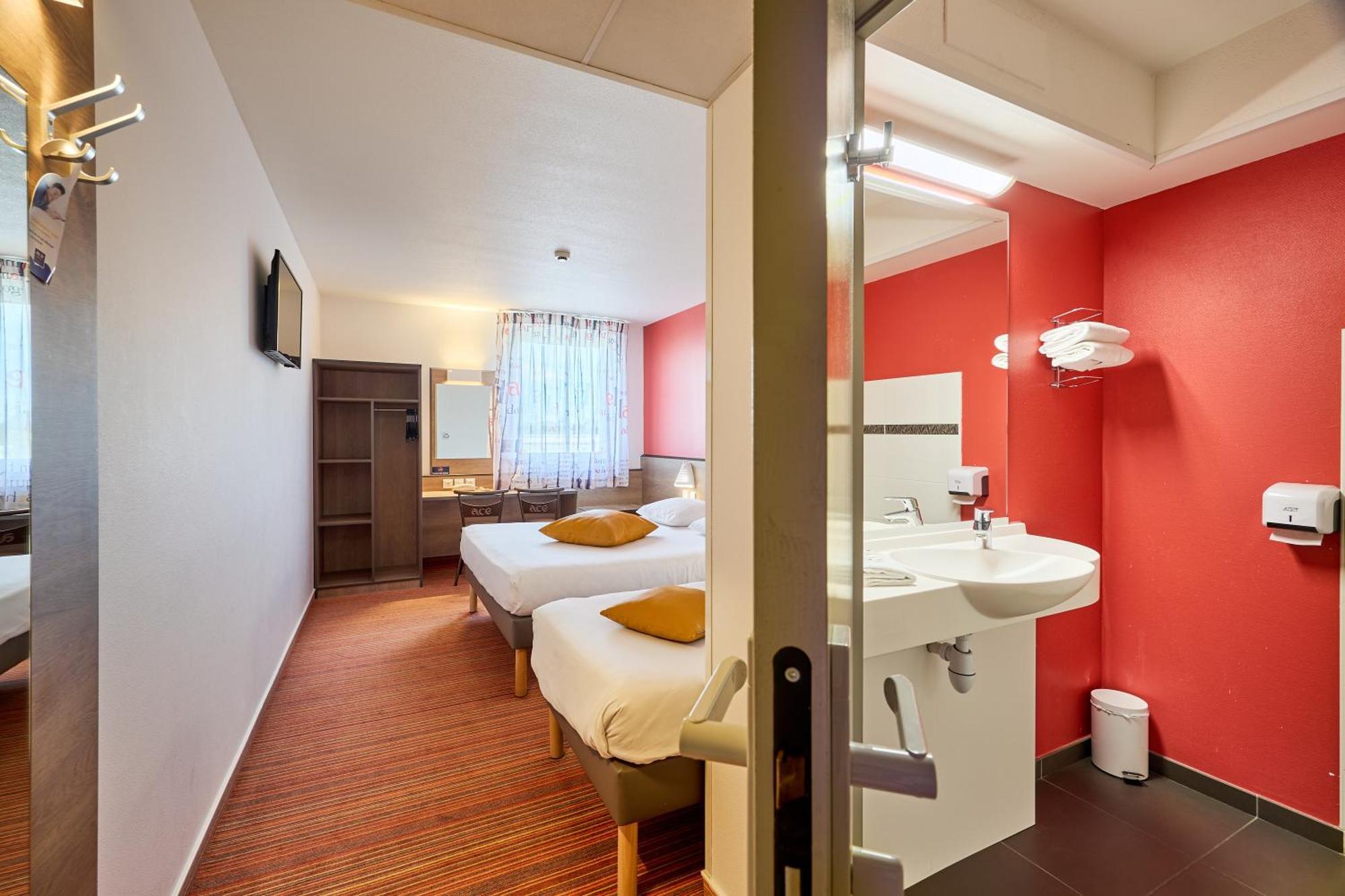 Classic Triple Room,1602991975:JPEG