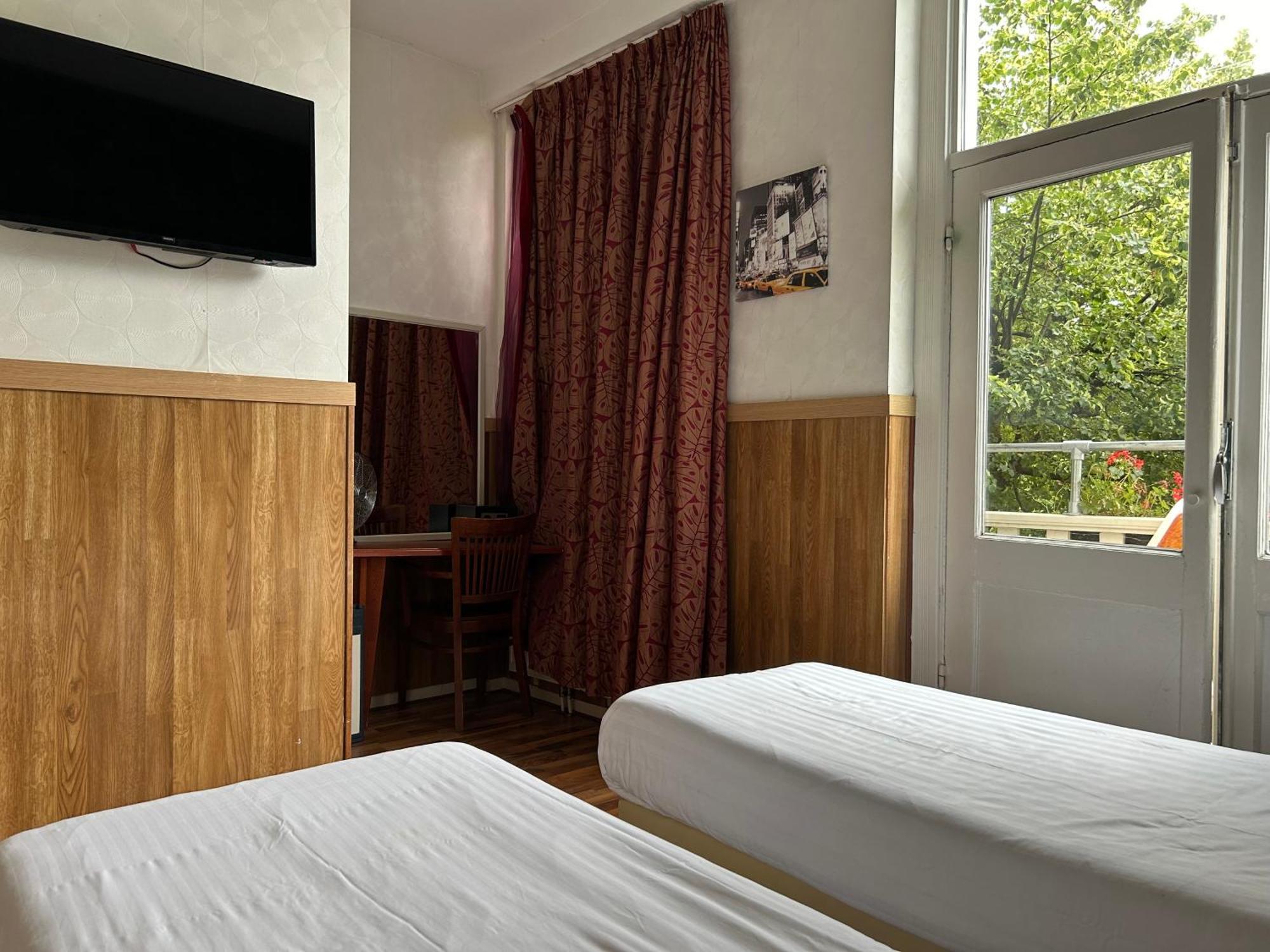 Chambre Lits Jumeaux avec Balcon