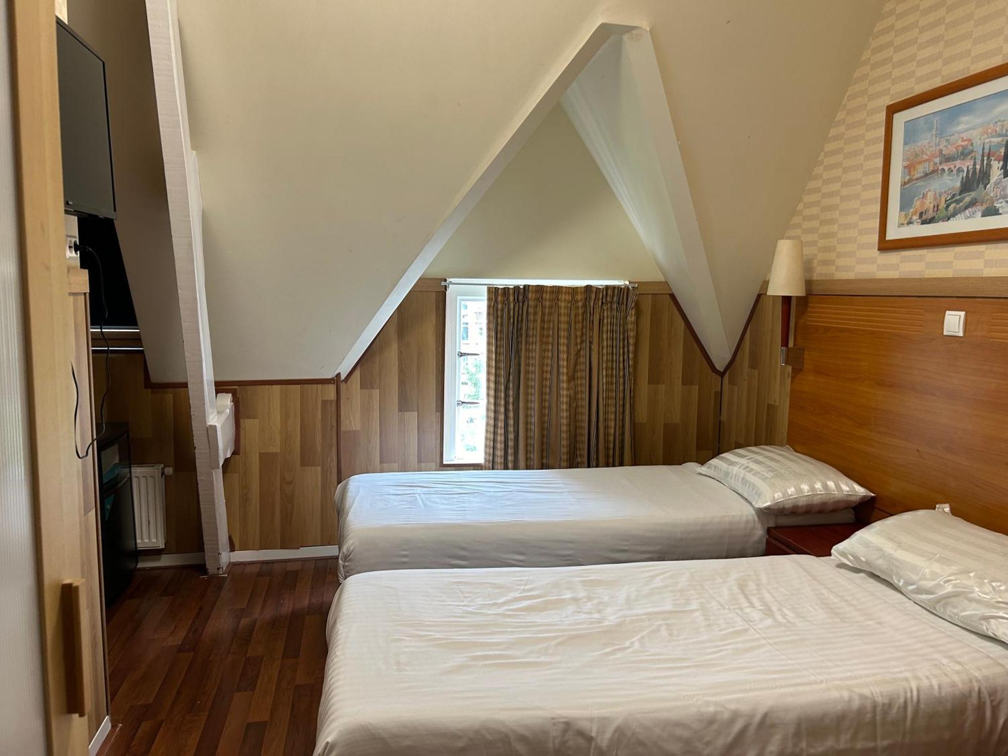 Chambre Lits Jumeaux