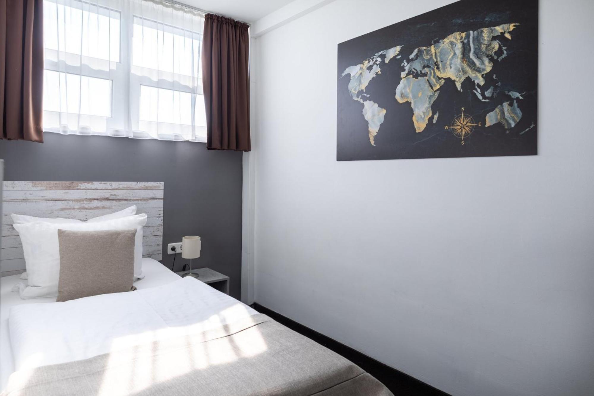 Economy Single Room